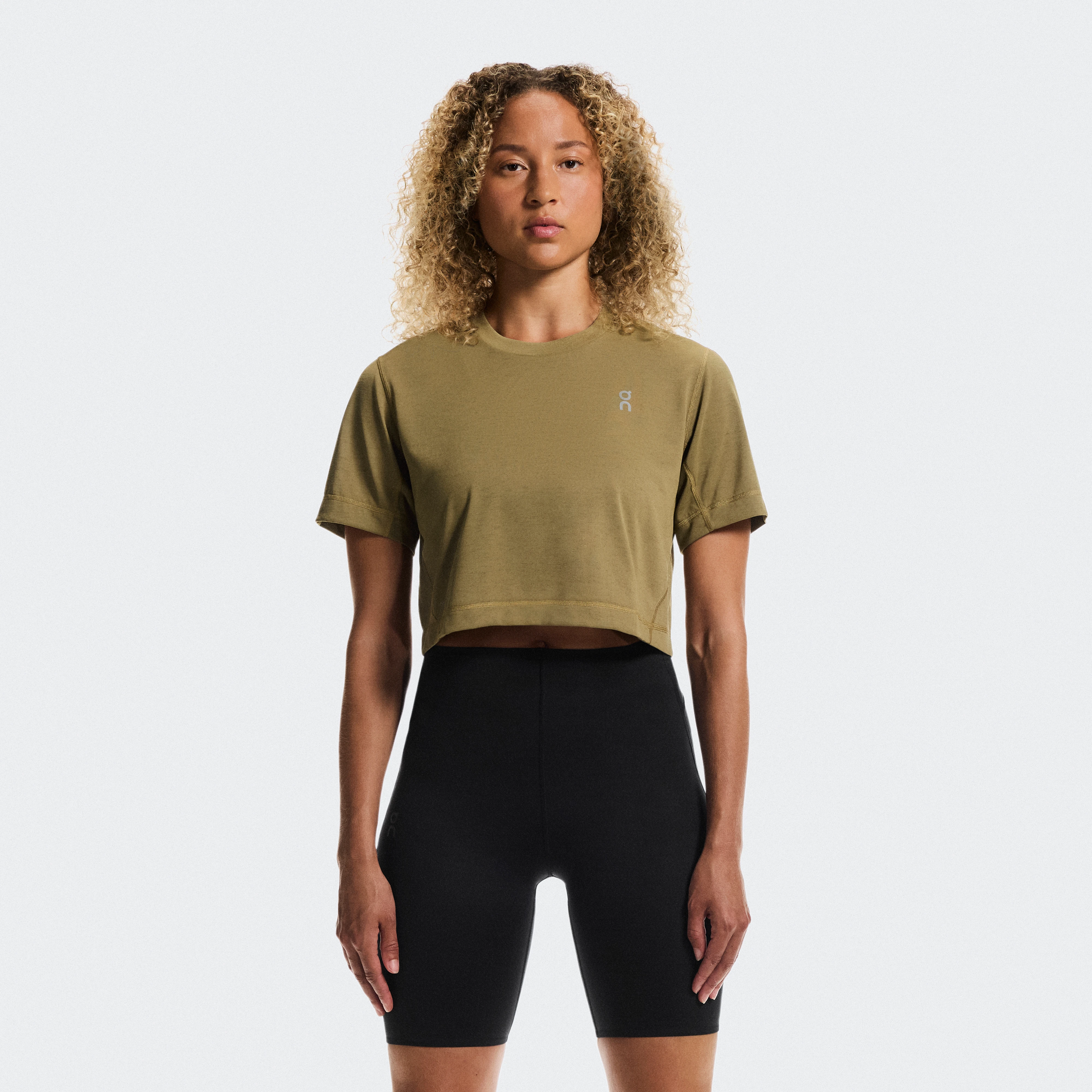 On Train-T Crop Brown Women Women – HIIT, cross training, versatile training Tops and t-shirts