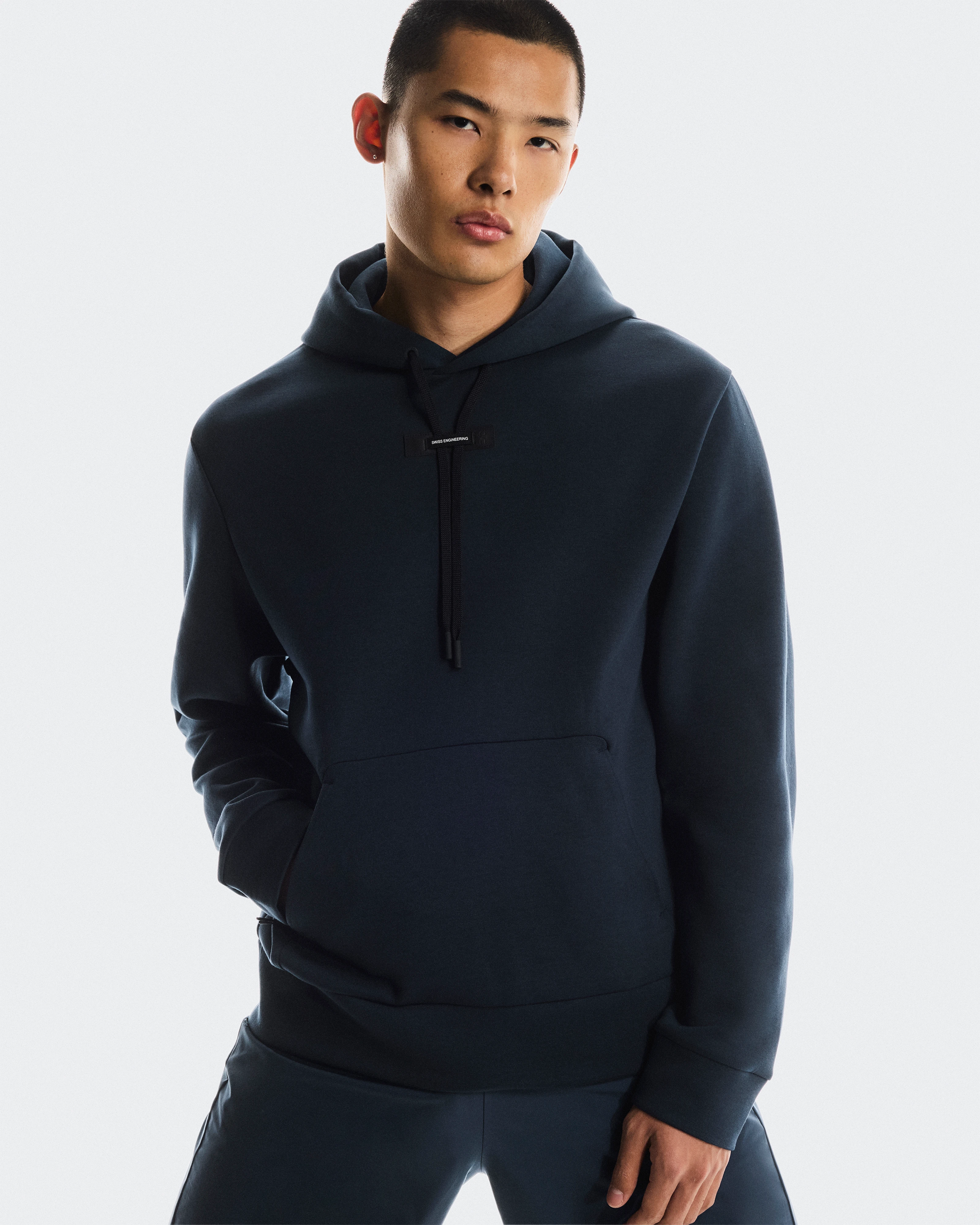 On Focus Tech Hoodie Navy Men Hoodies and sweatshirts