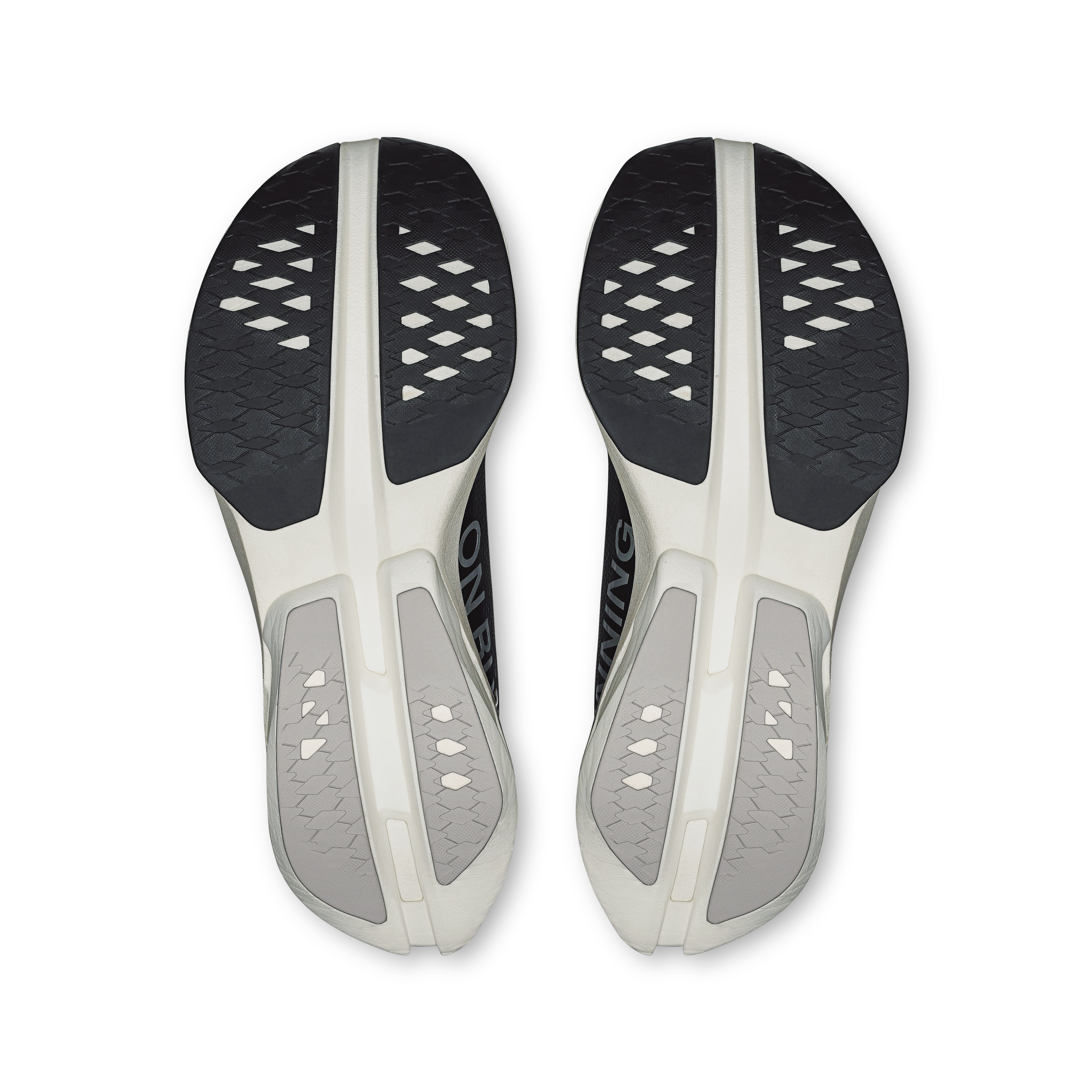 On Cloudboom Strike Black & White Damen Strassenlauf Schuhe