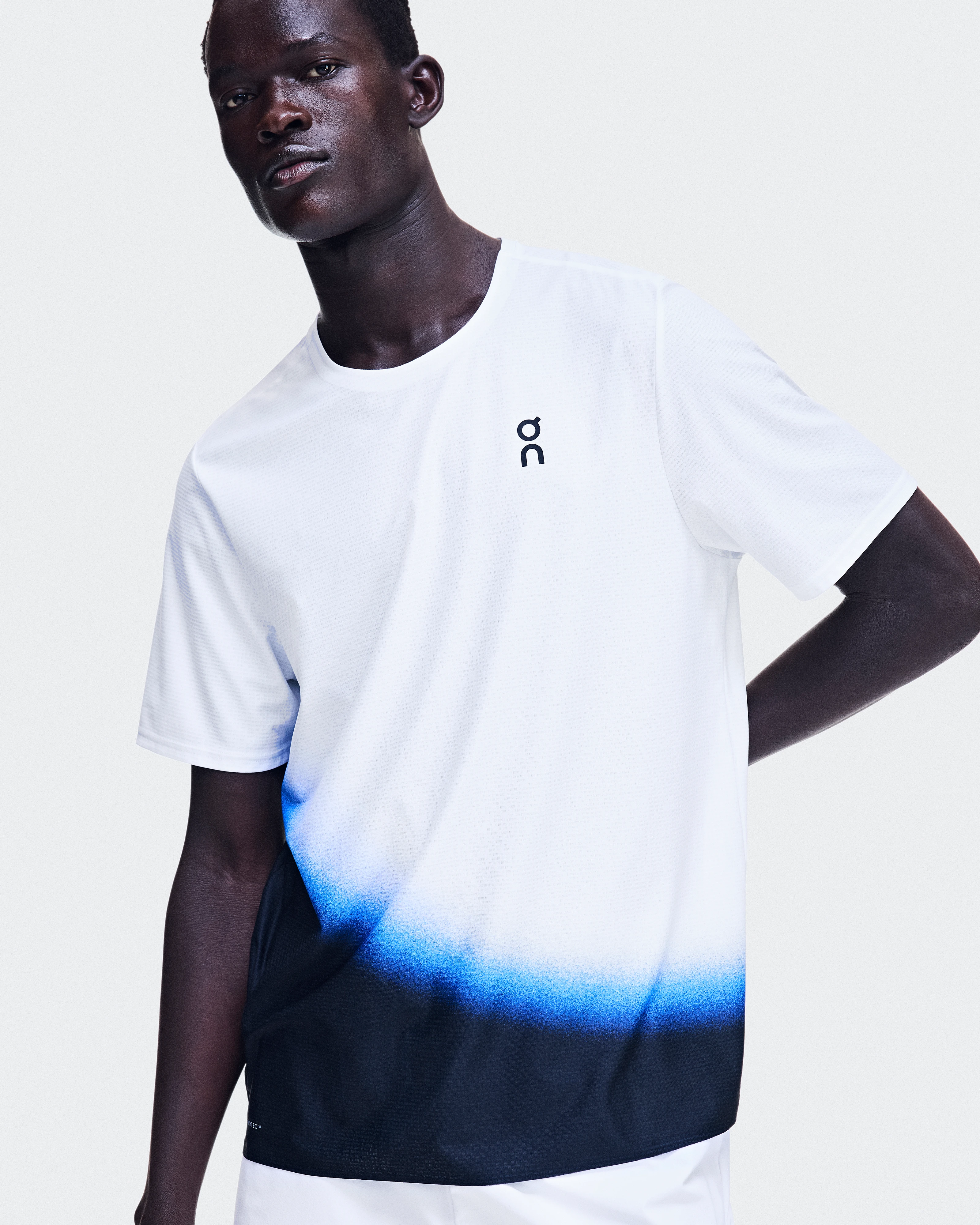 On Court-T Swing White & Jay Masculino Partes de cima e camisetas