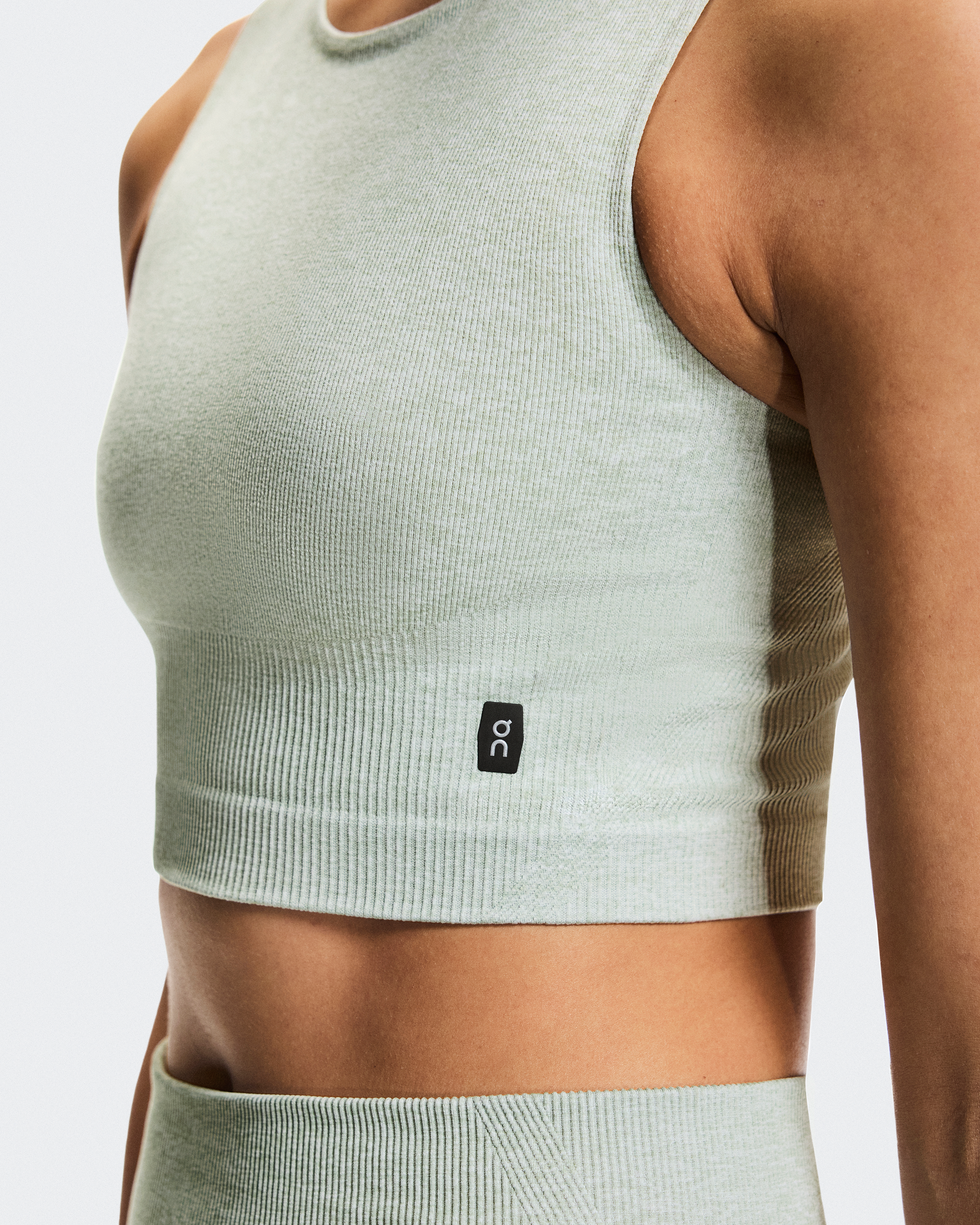 Studio Knit CropWomen / Mineral Heather / L