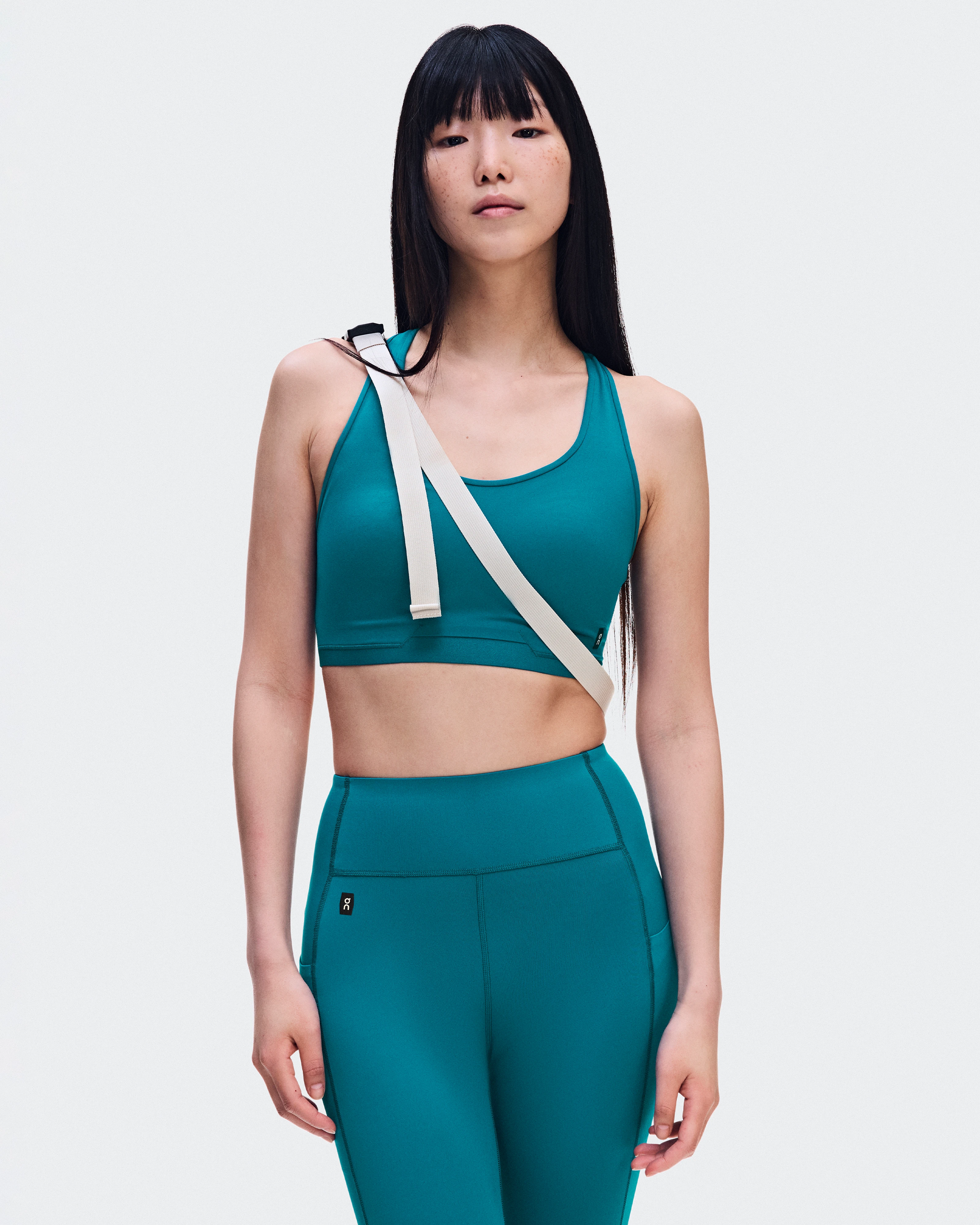 On Train Tights 7/8 Abyss Feminino Calças leggings