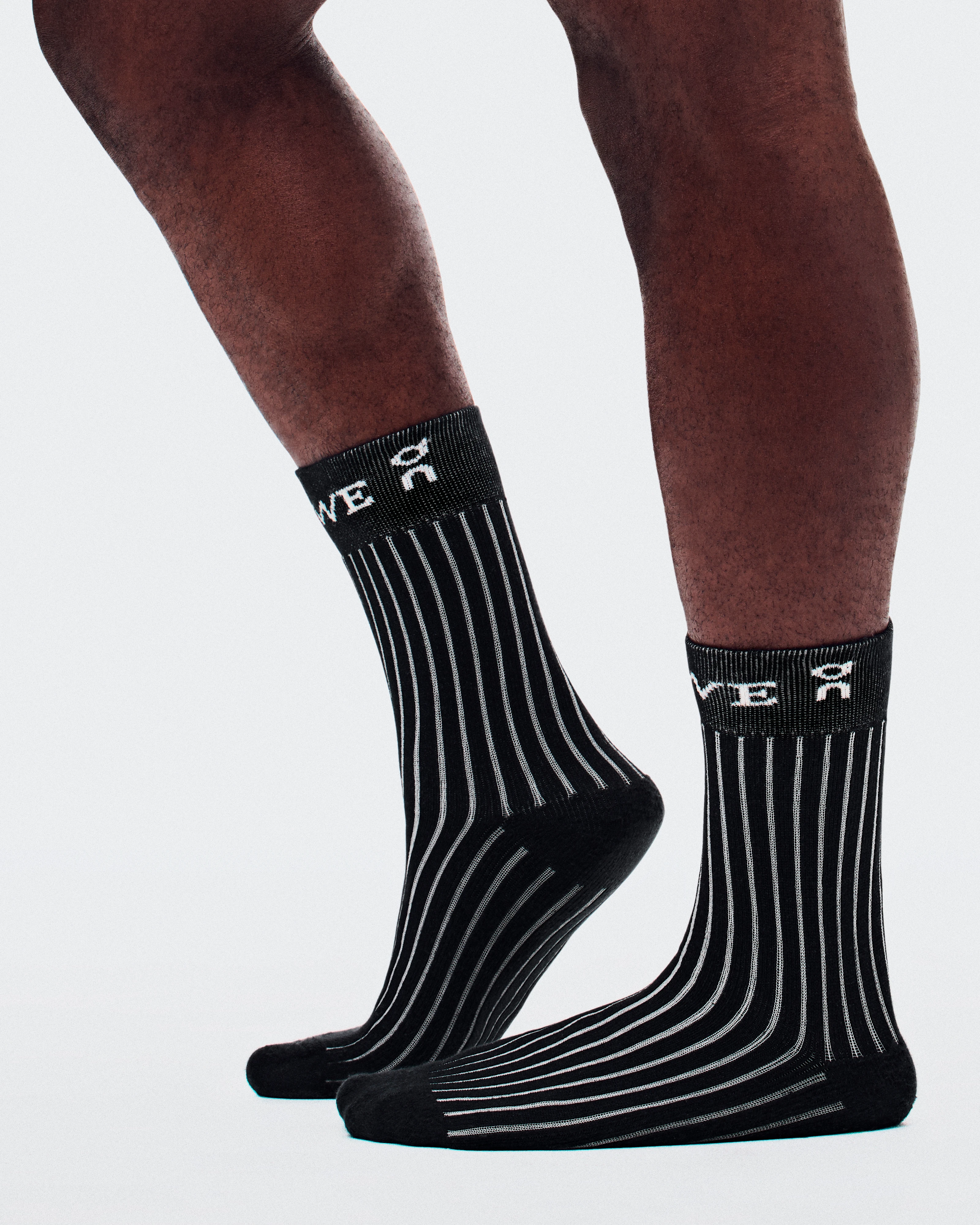 On Socks LOEWE Black 유니섹스