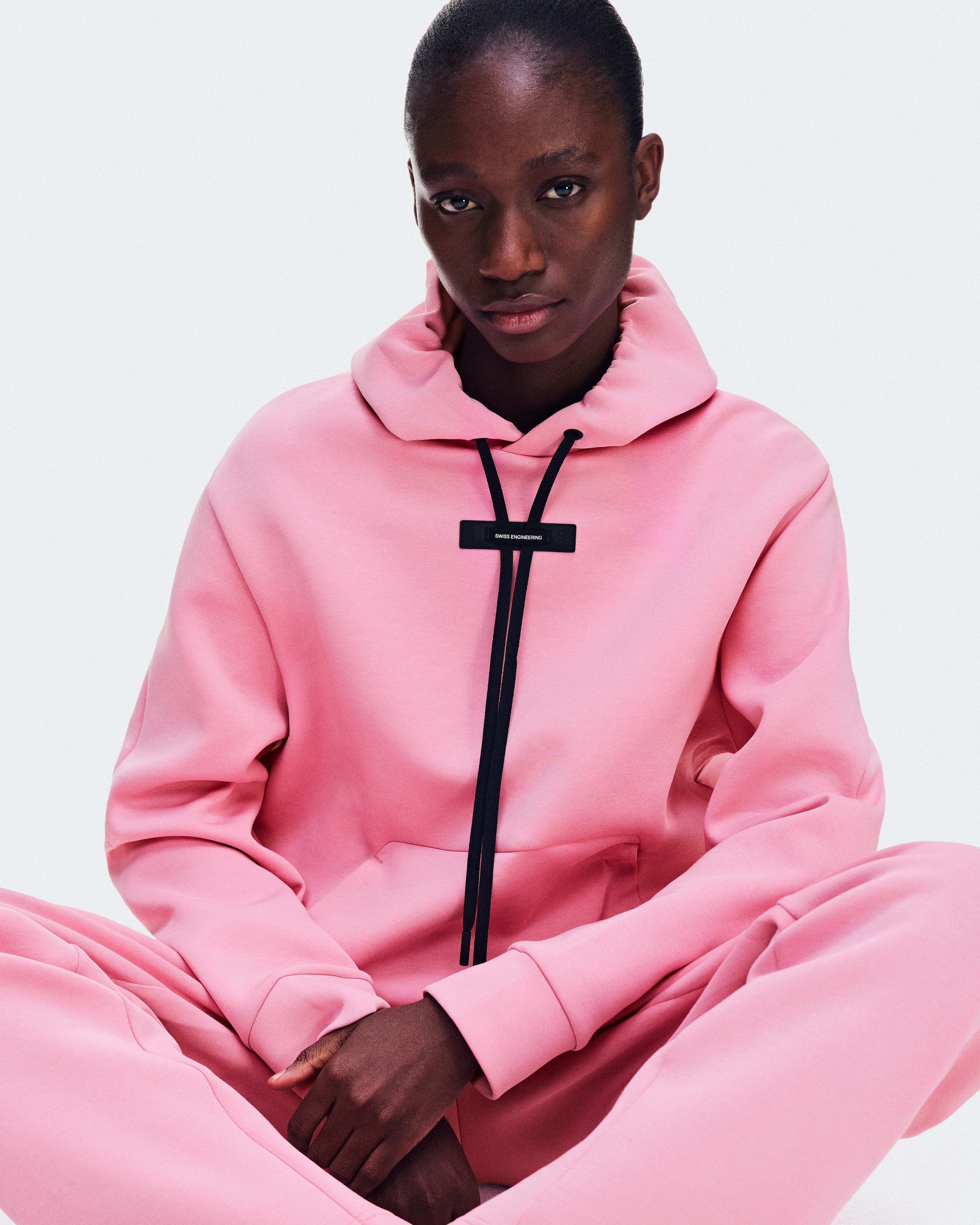 On Focus Tech Hoodie Magnolia Women Hoodies and sweatshirts