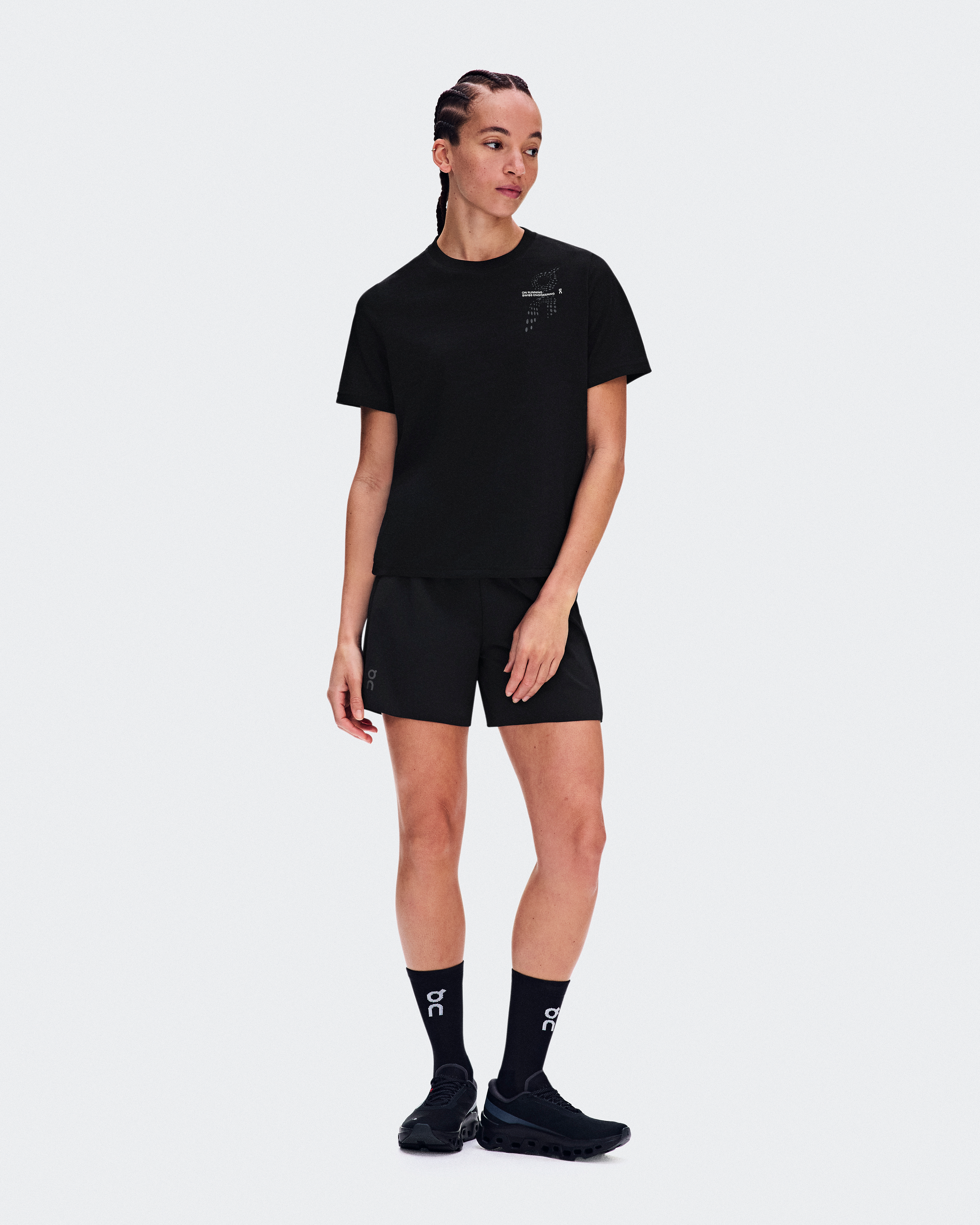 On Run-TWomen / Black / M