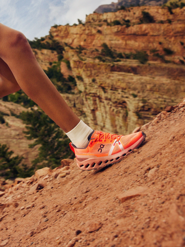 Trail Running Gear: Follow Your Own Path | On United States