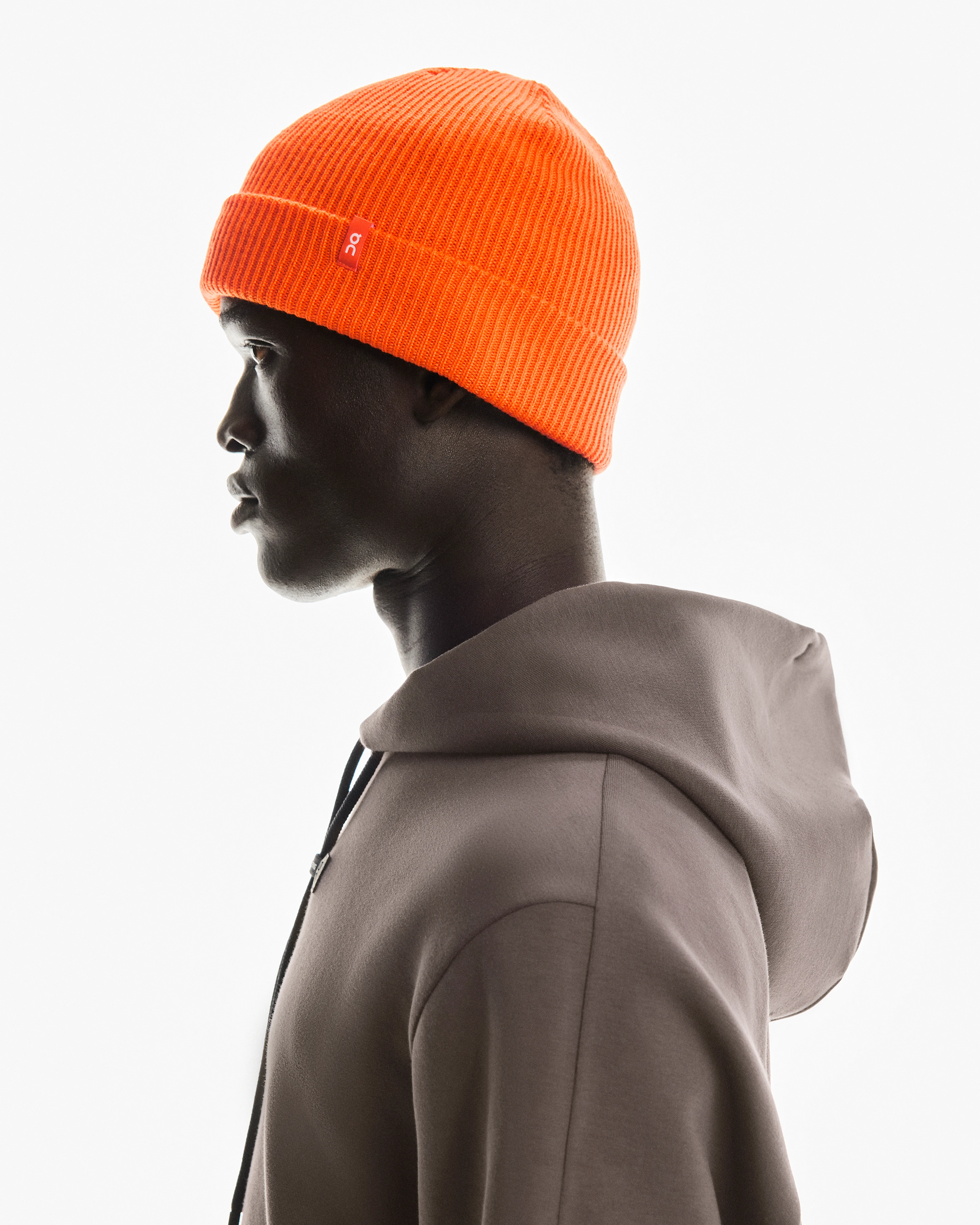 On Merino Beanie Flame Unisex Headwear
