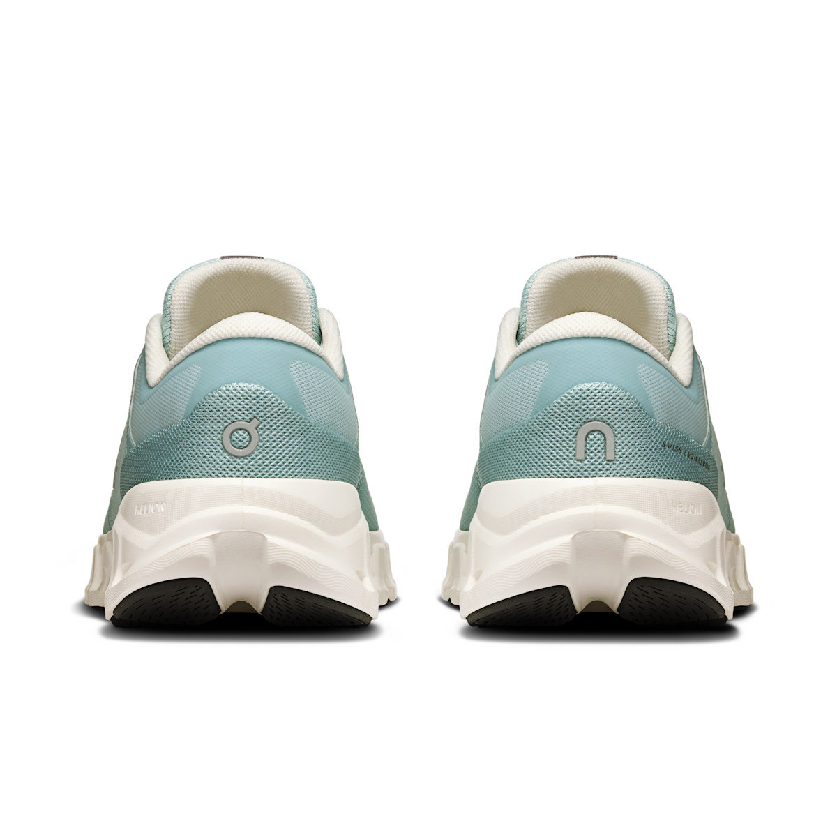 Women's Cloud X 5