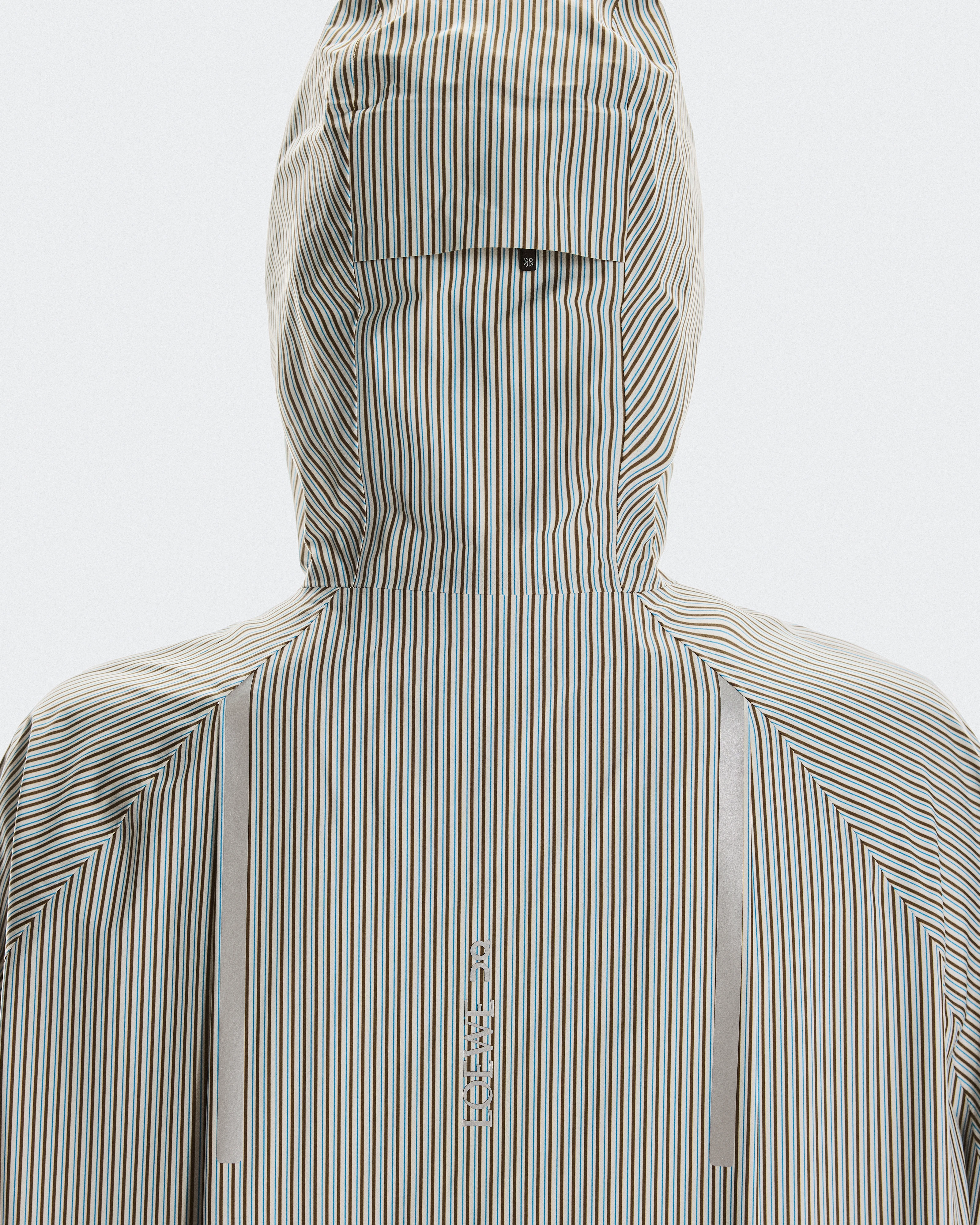 On Storm Anorak LOEWE Beige & Blue Unisex Jackets