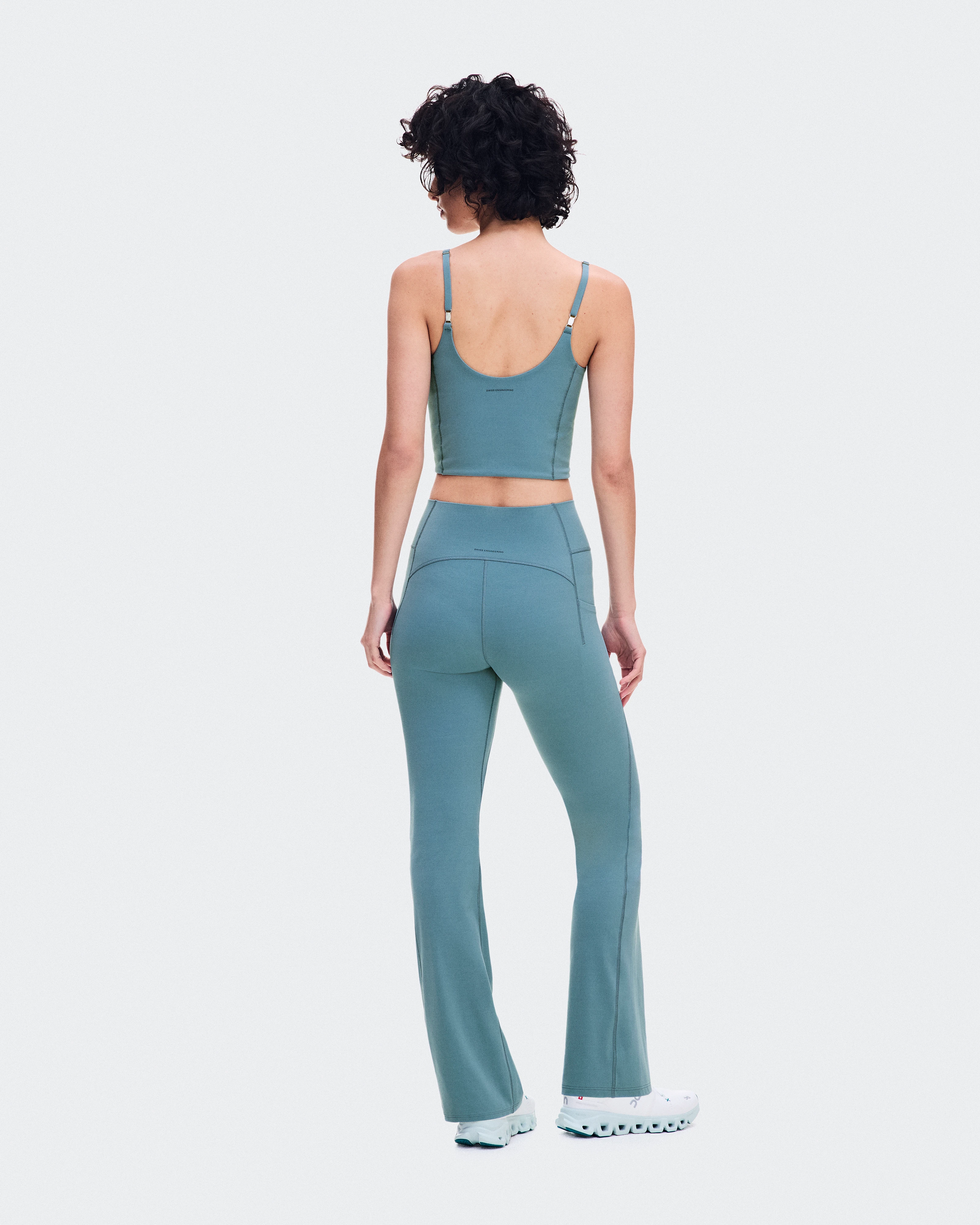 On Studio Flared Pants 30" Agave Women Pants