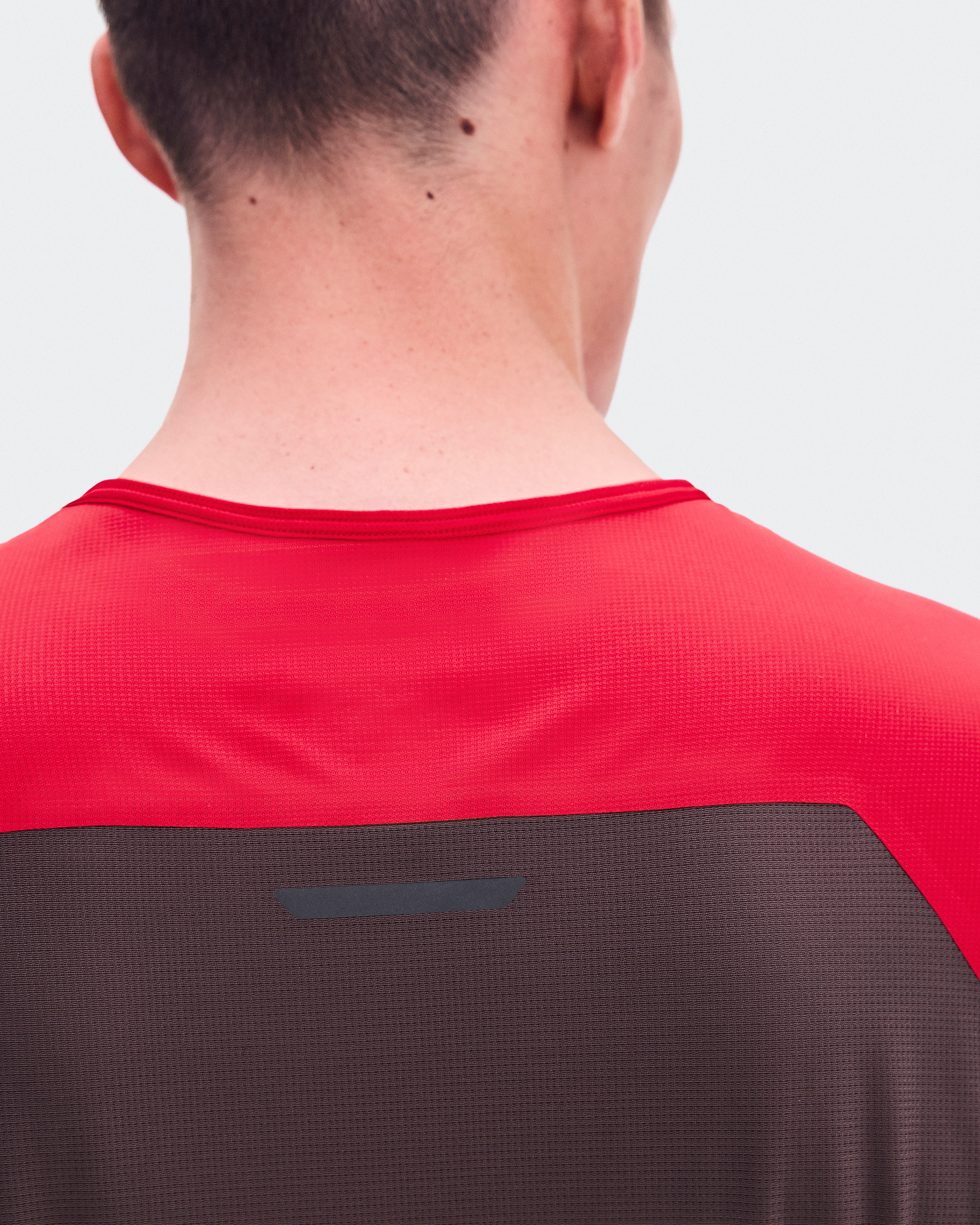 On Performance-T Tundra & Mulberry Homme Hauts et t-shirts