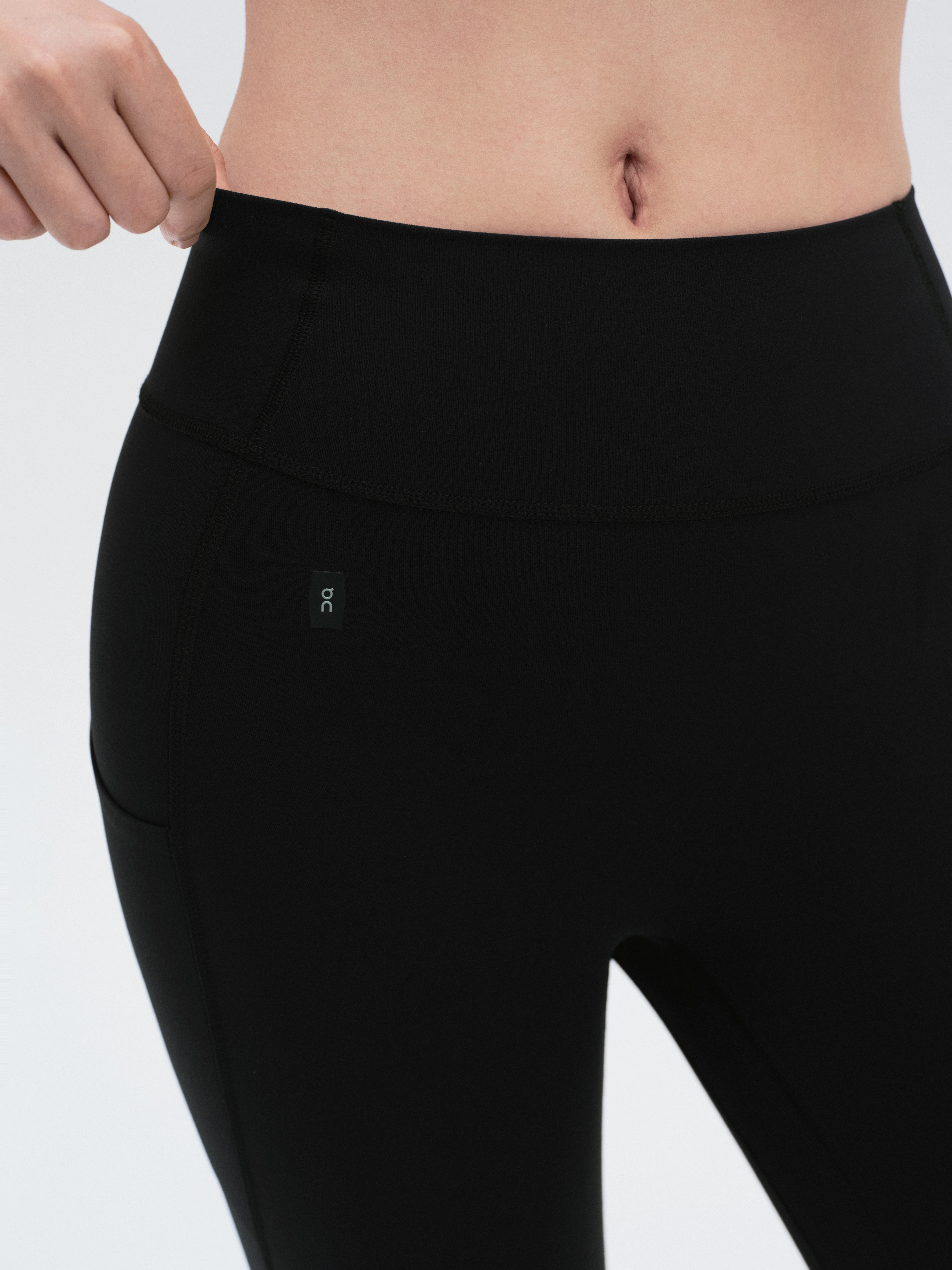 On Studio Leggings 7/8 A 24" Black 여성 타이츠