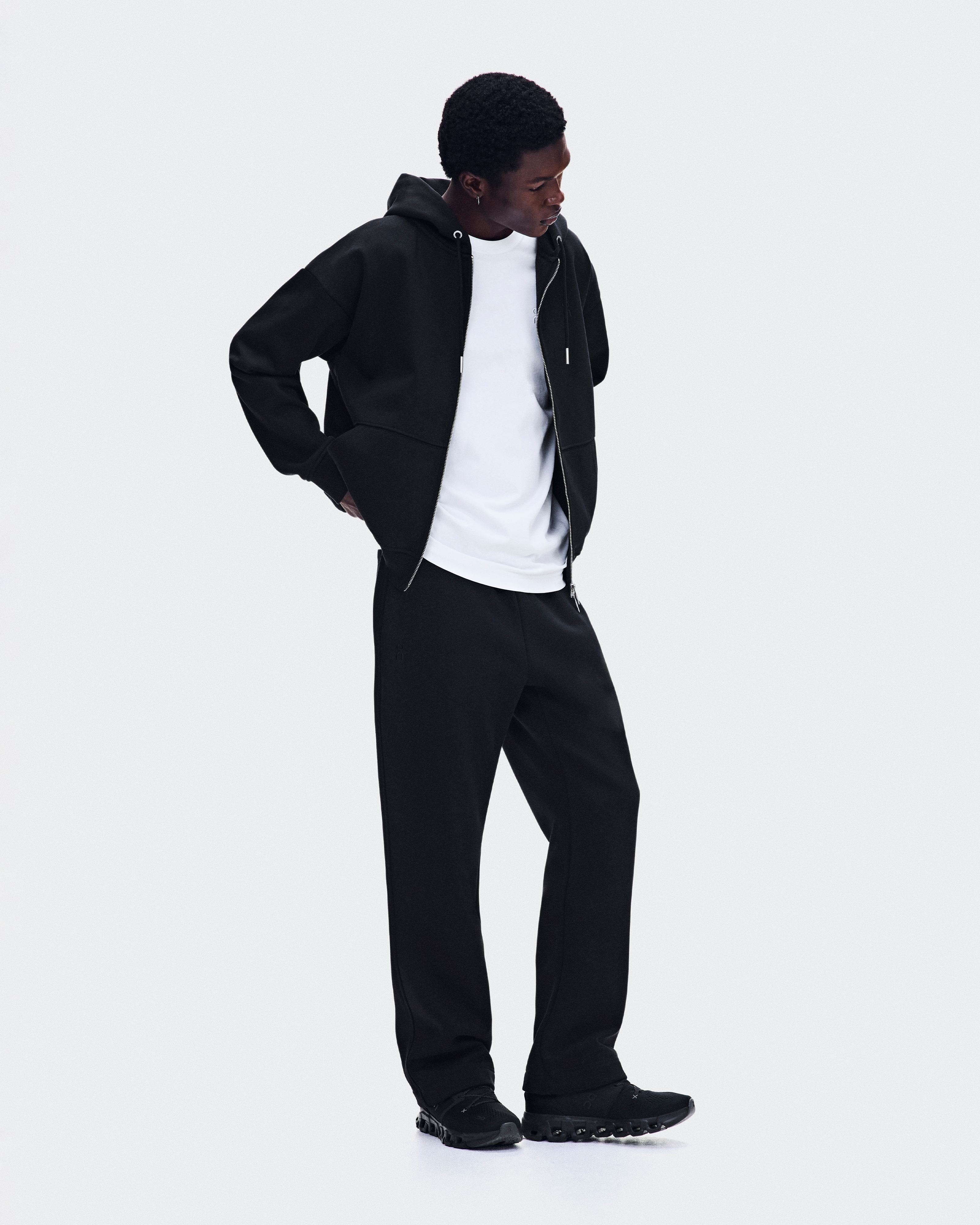 Club Collective Wide PantsMen / Black / XS