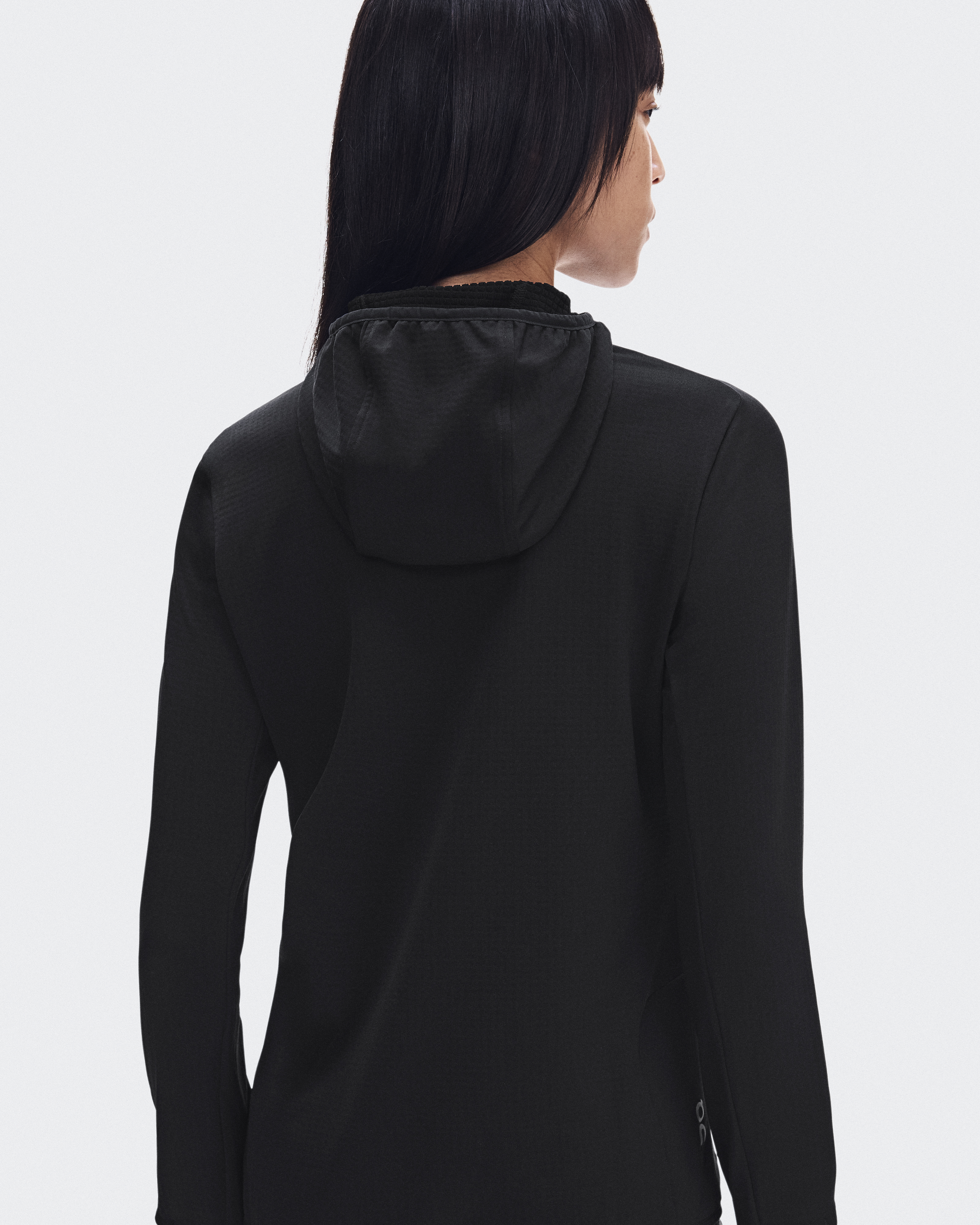 On Climate Zip Hoodie ウィメンズ Ｍ ブラック Women's Climate Zip Hoodie | Black | On United States