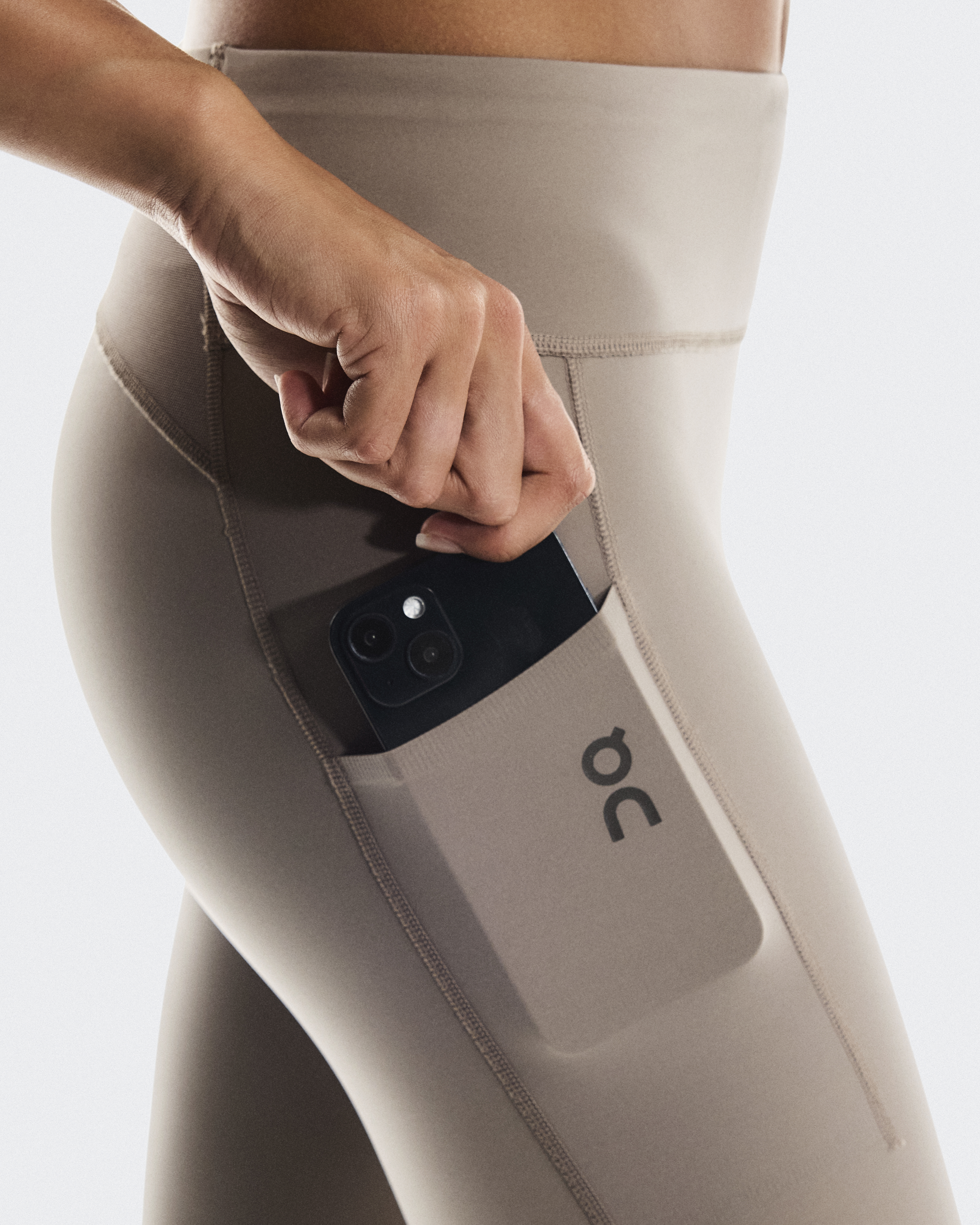 Women's Performance Tights 7/8 | Grey | On United States