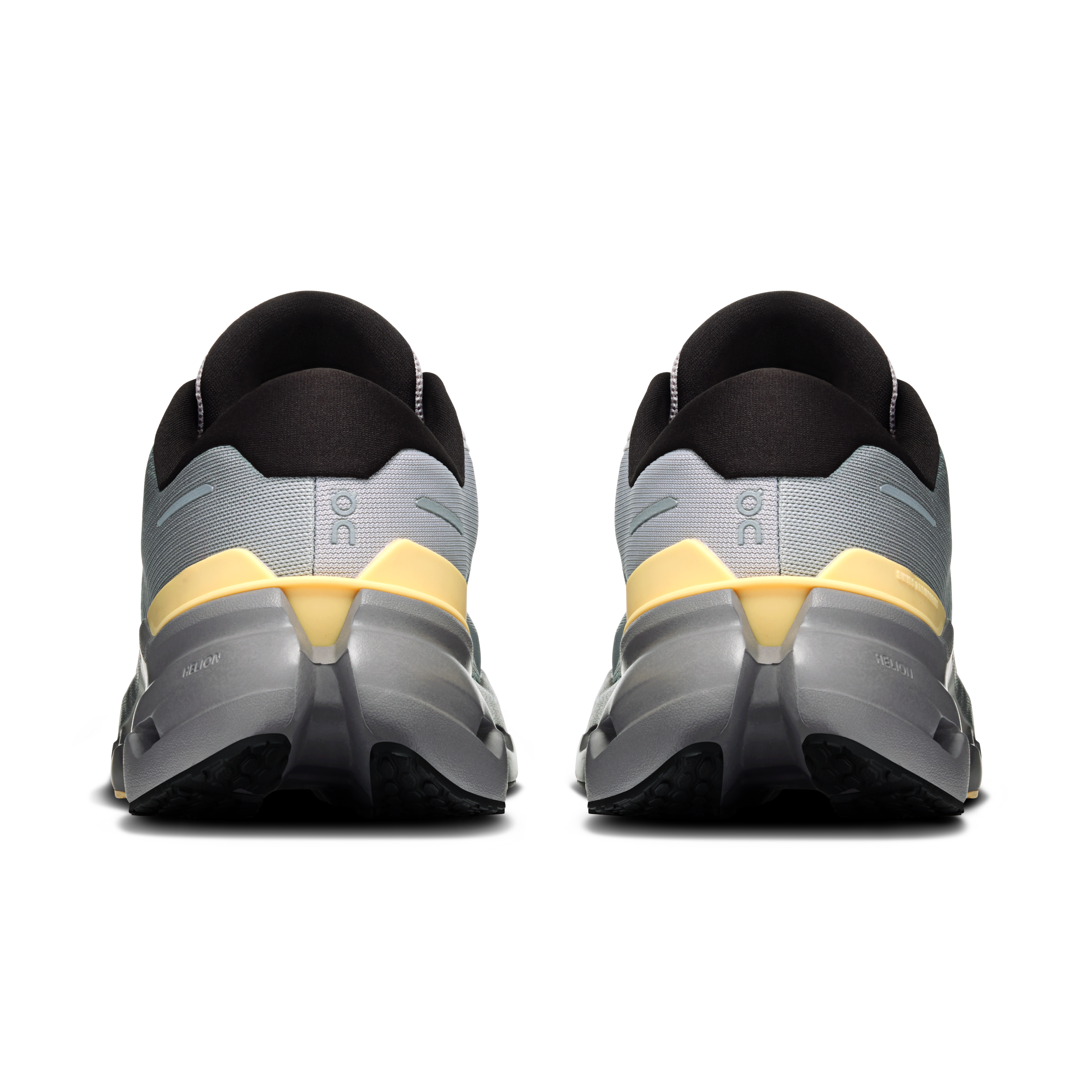 Кроссовки ON Cloudrunner 3