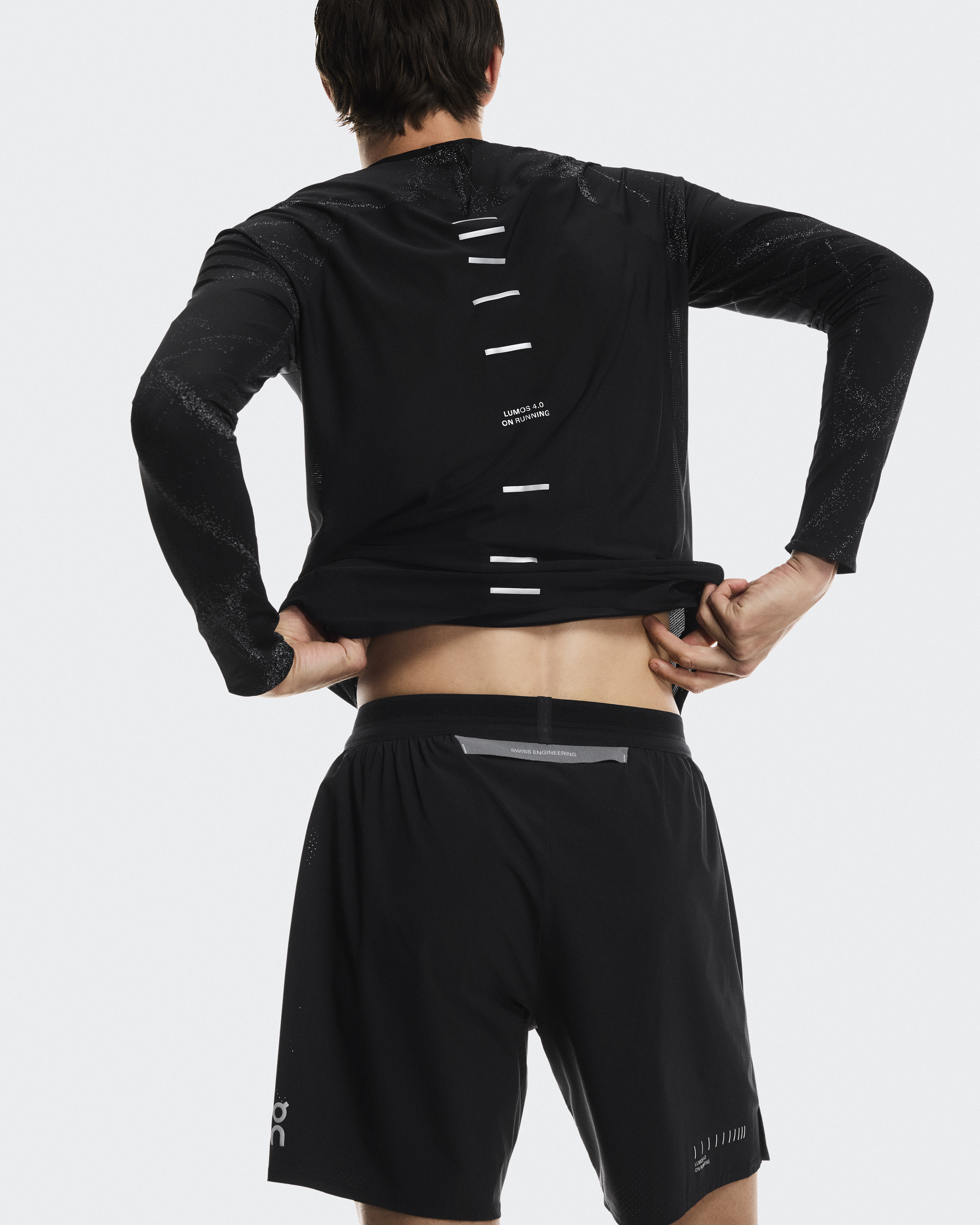 パフォーマンスショーツ ルモス | 反射機能つきメンズショーツ | On 日本