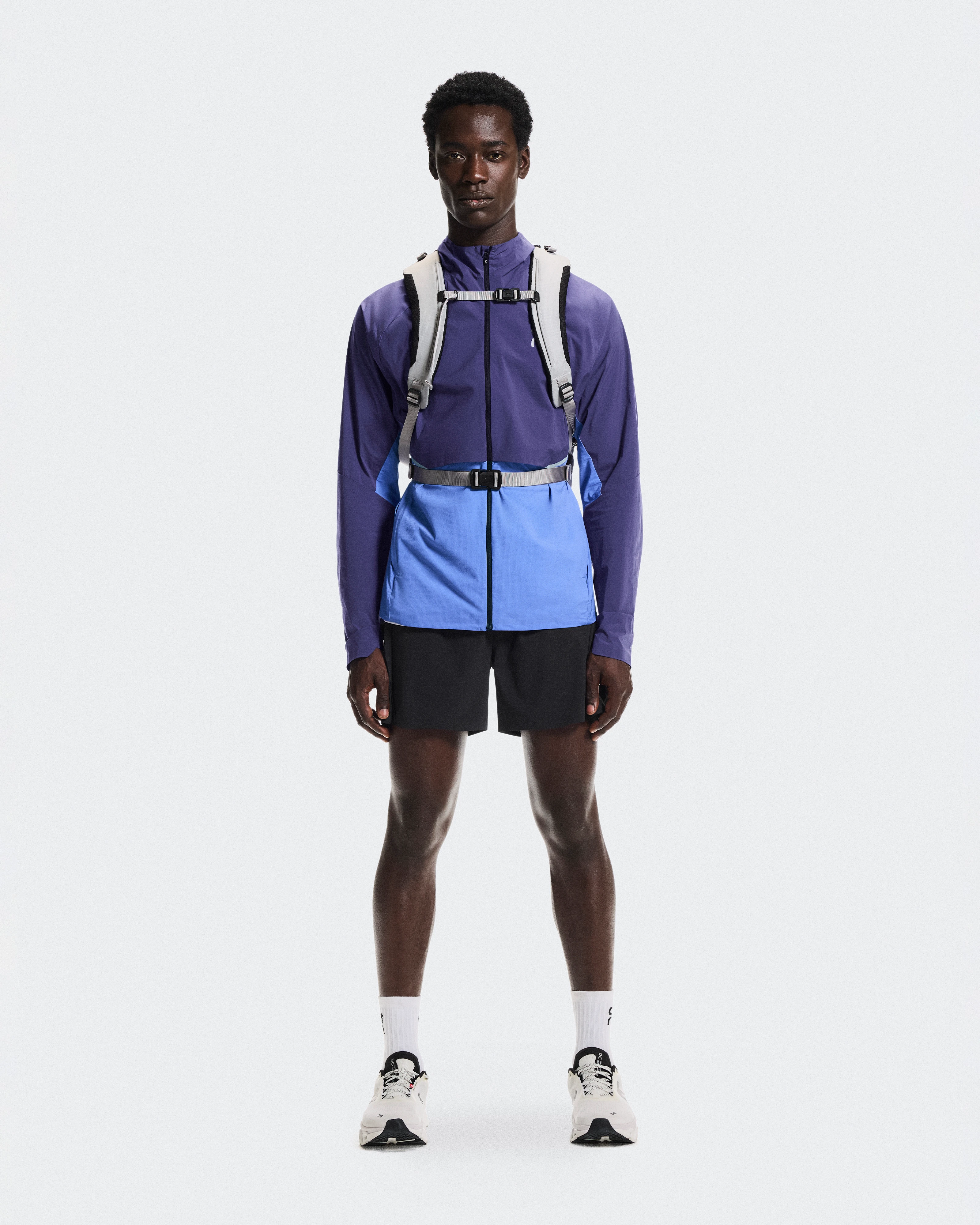 On Speed Pack 30L Glacier & Black オールジェンダー バッグ