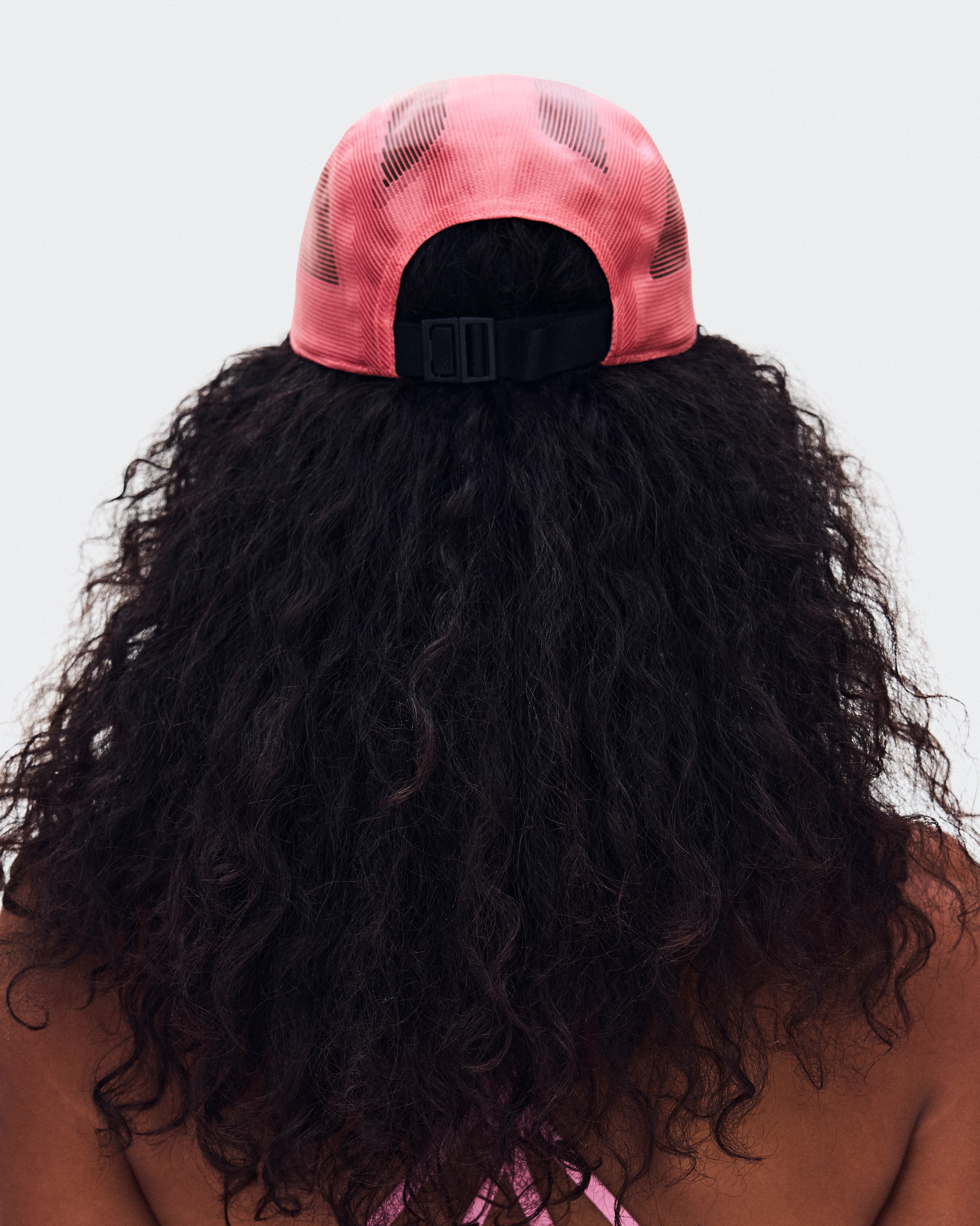 On Specter Cap Camellia Unisex Headwear