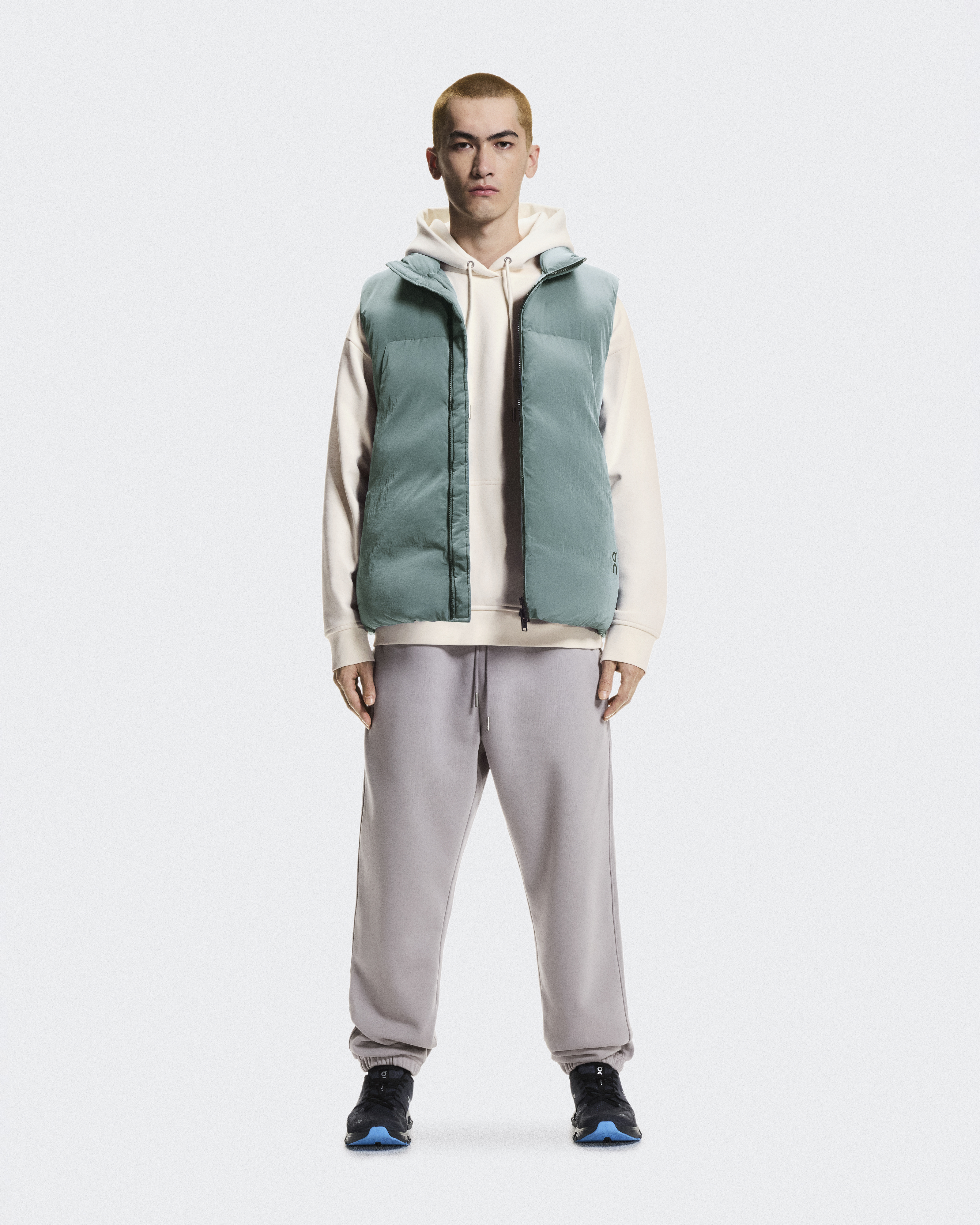ジャケット・アウター On All-Day Puffer Vest Men's All-Day Puffer Vest | Blue | On United States