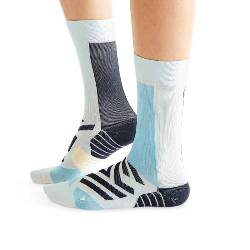 On Women's Performance High Sock in Hail/Wash, Size: 42-43, Polyamide