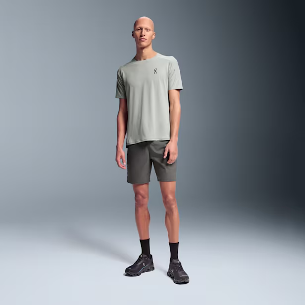Performance Hybrid Short Shorts in Shadow