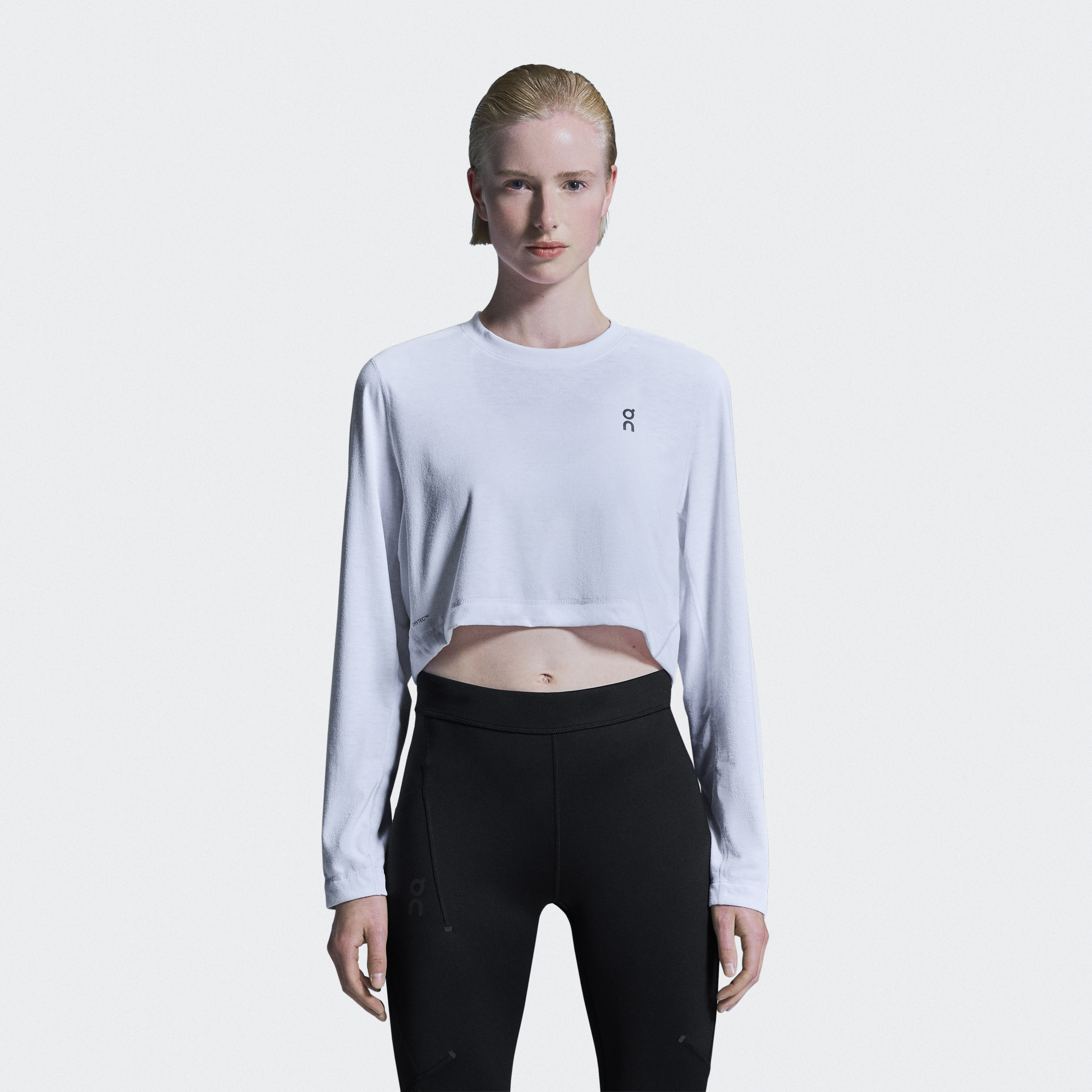 Train Long-T Crop Graphic Long-Sleeve Shirt in White