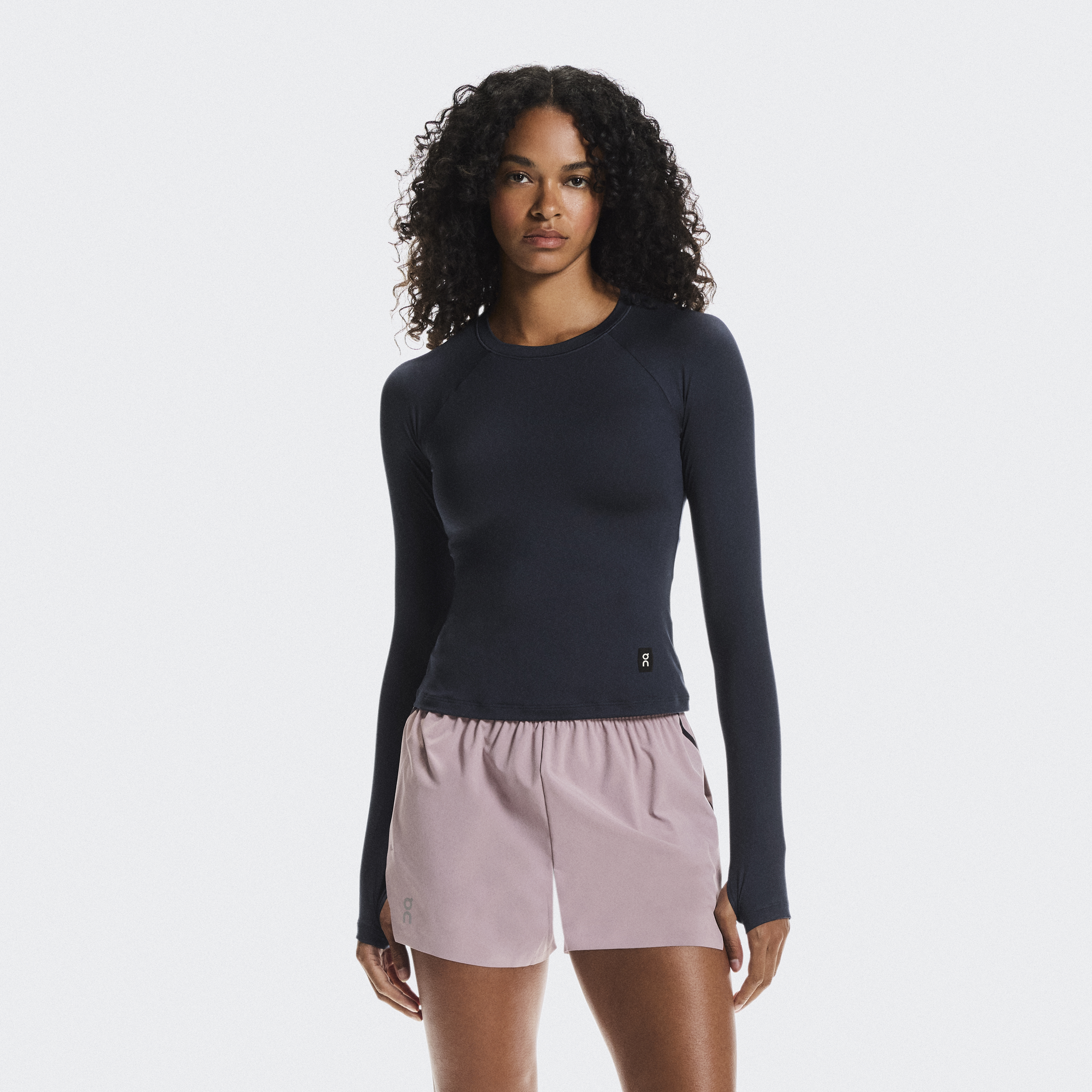 Studio Long-T Long-Sleeve Shirt in Navy