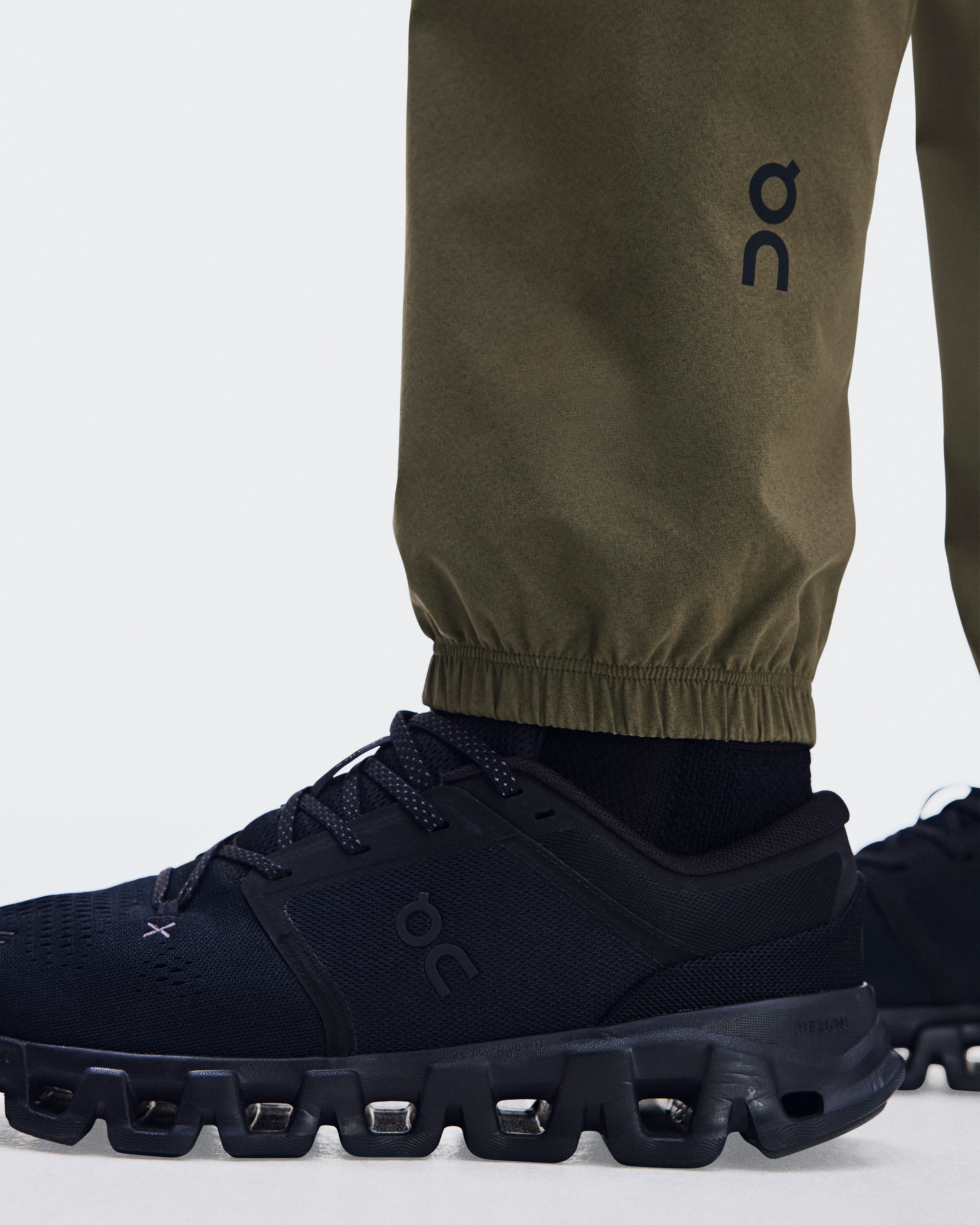 On Focus Pants Bark Men Pants