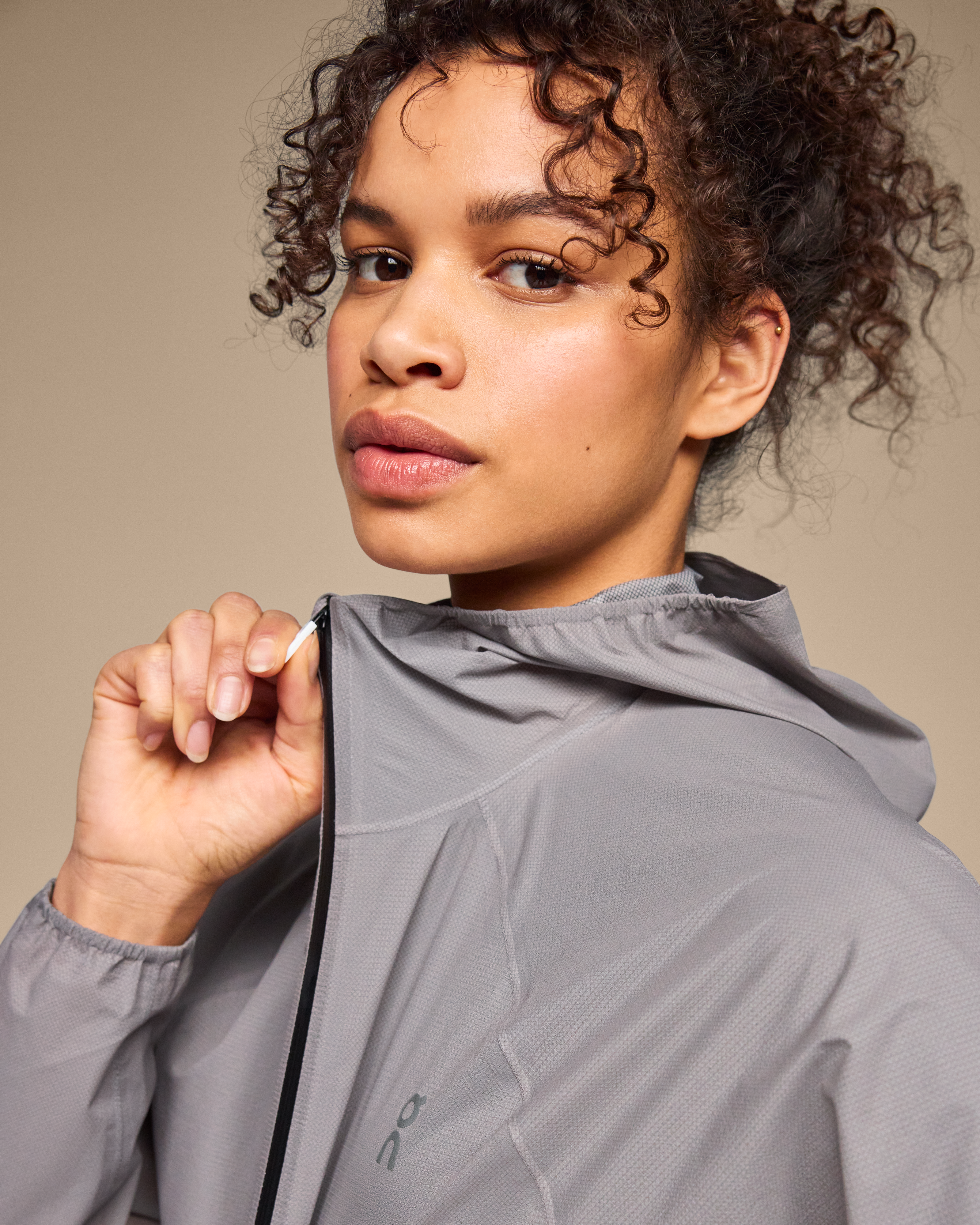 Women's Ultra Jacket | Beige & Grey | On United States