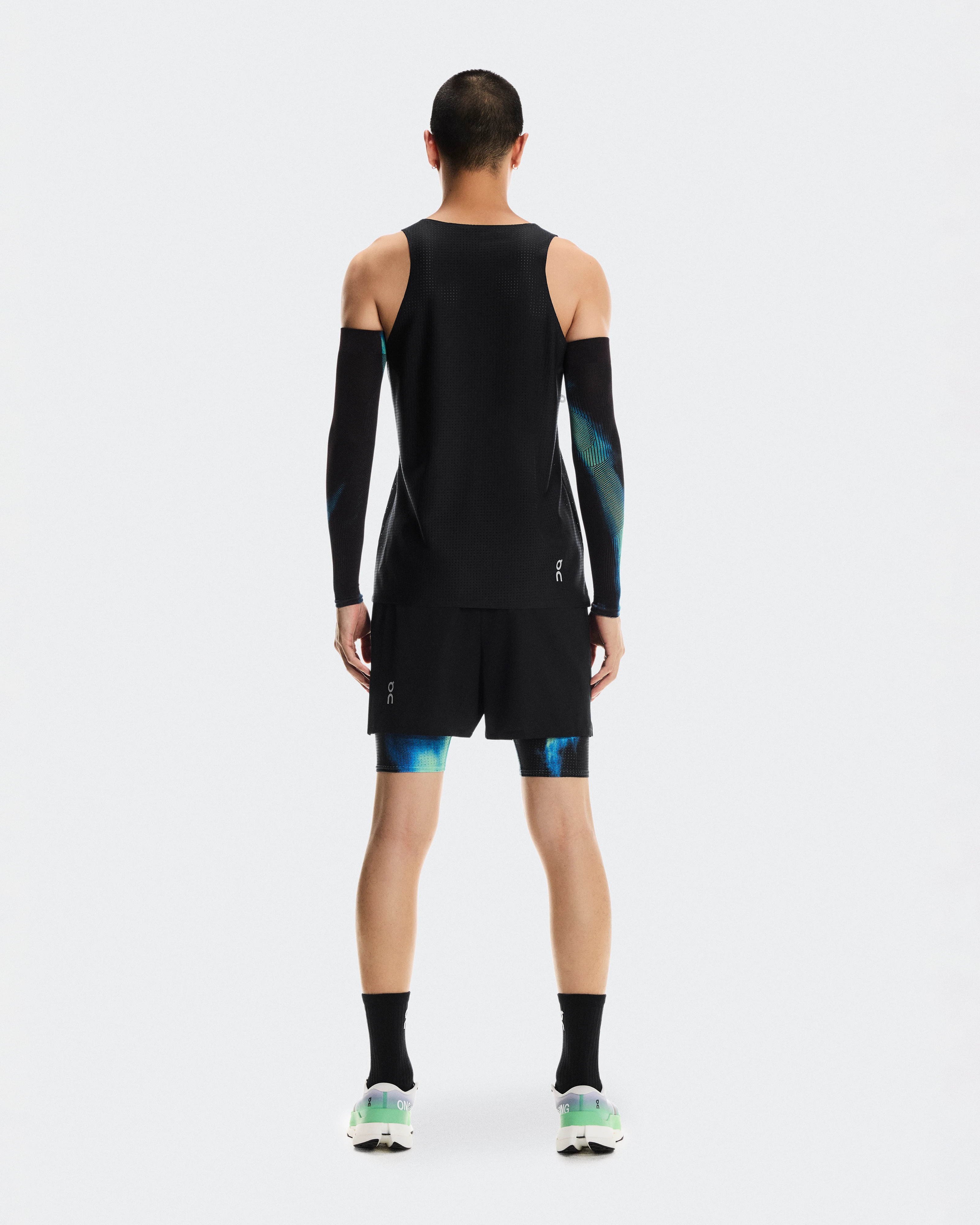 On Pace Arm Sleeves Black & Horizon Unisex Arm sleeves
