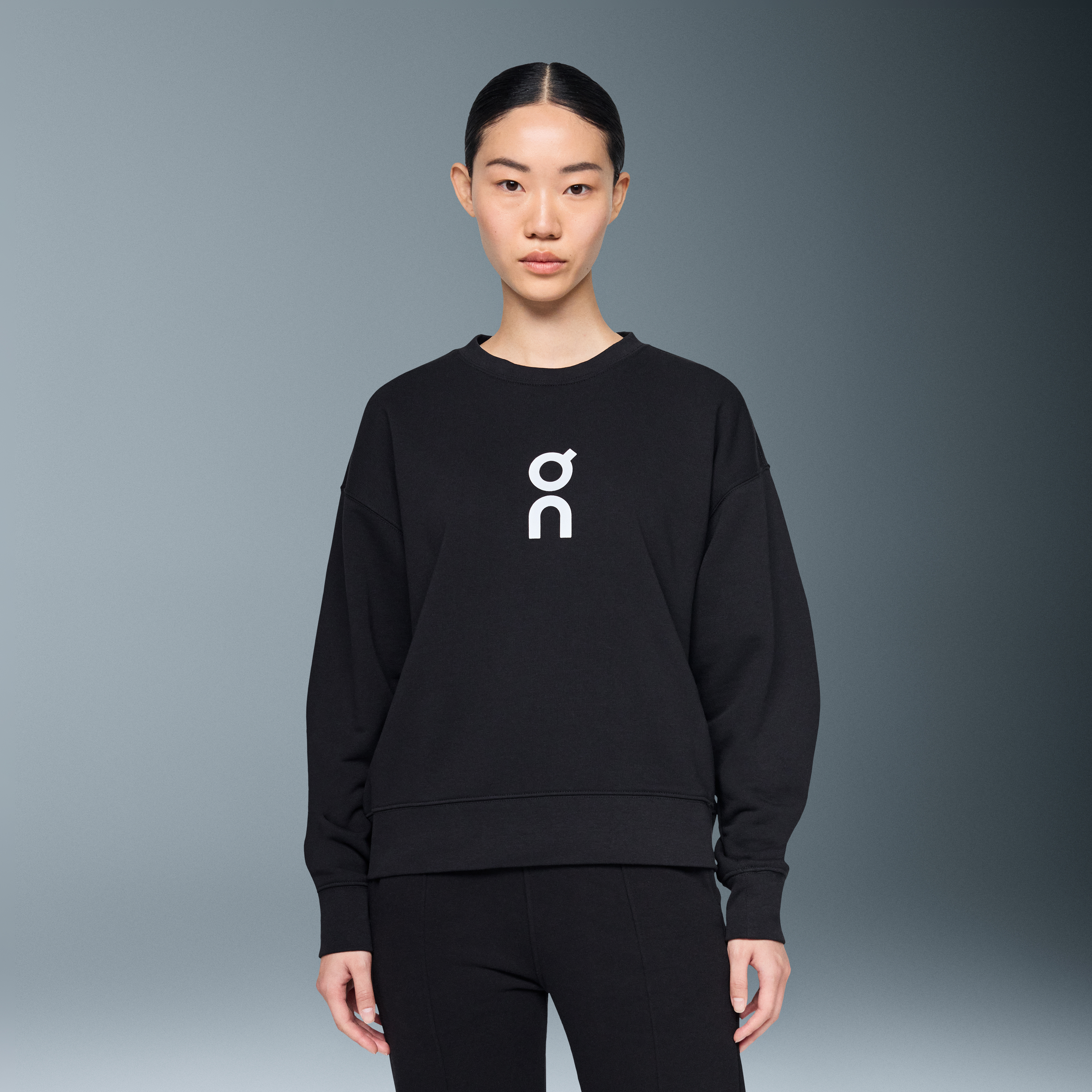 Club Crew Sweater in Black