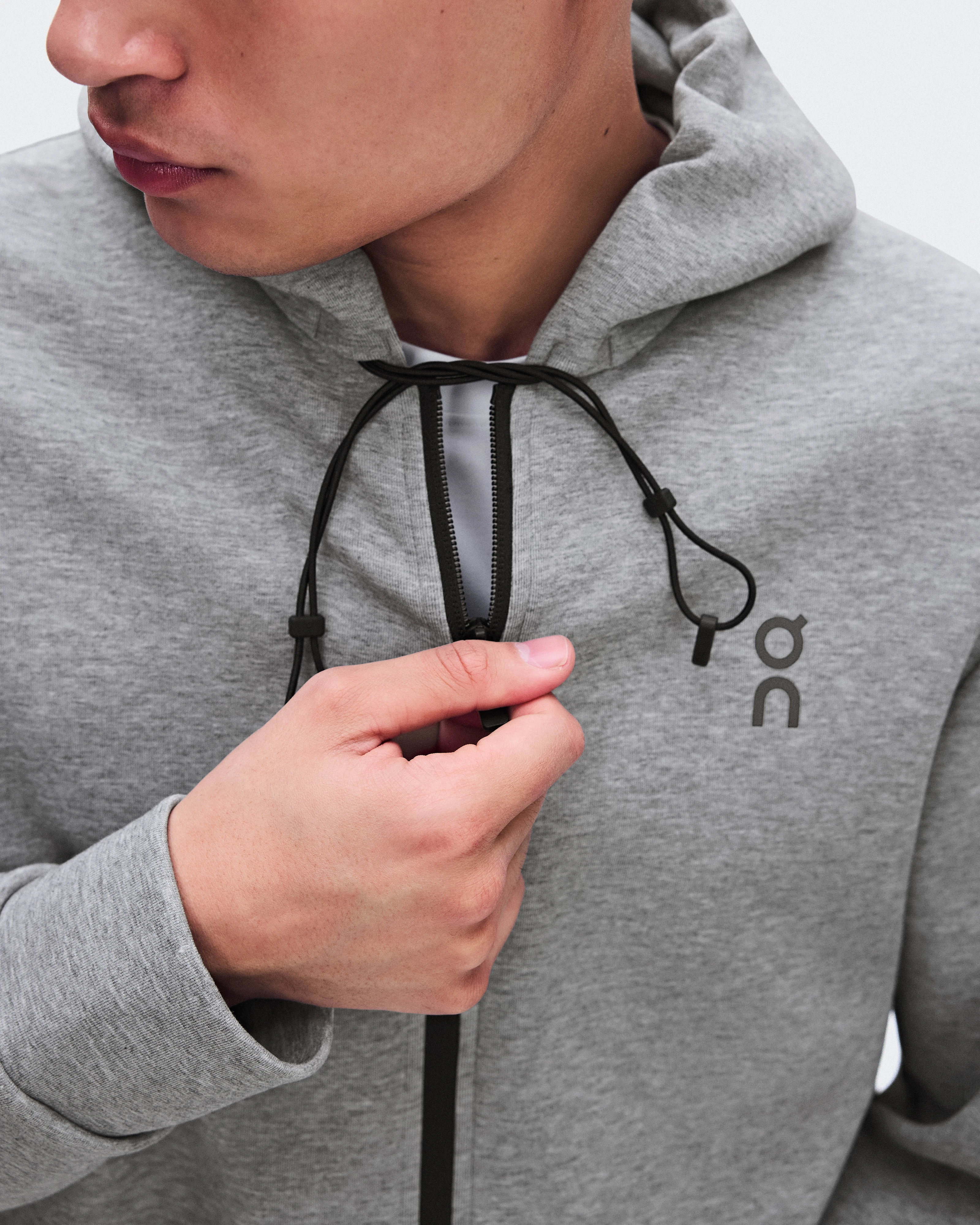 On Focus Tech Zip Hoodie Basalt Men Hoodies and sweatshirts