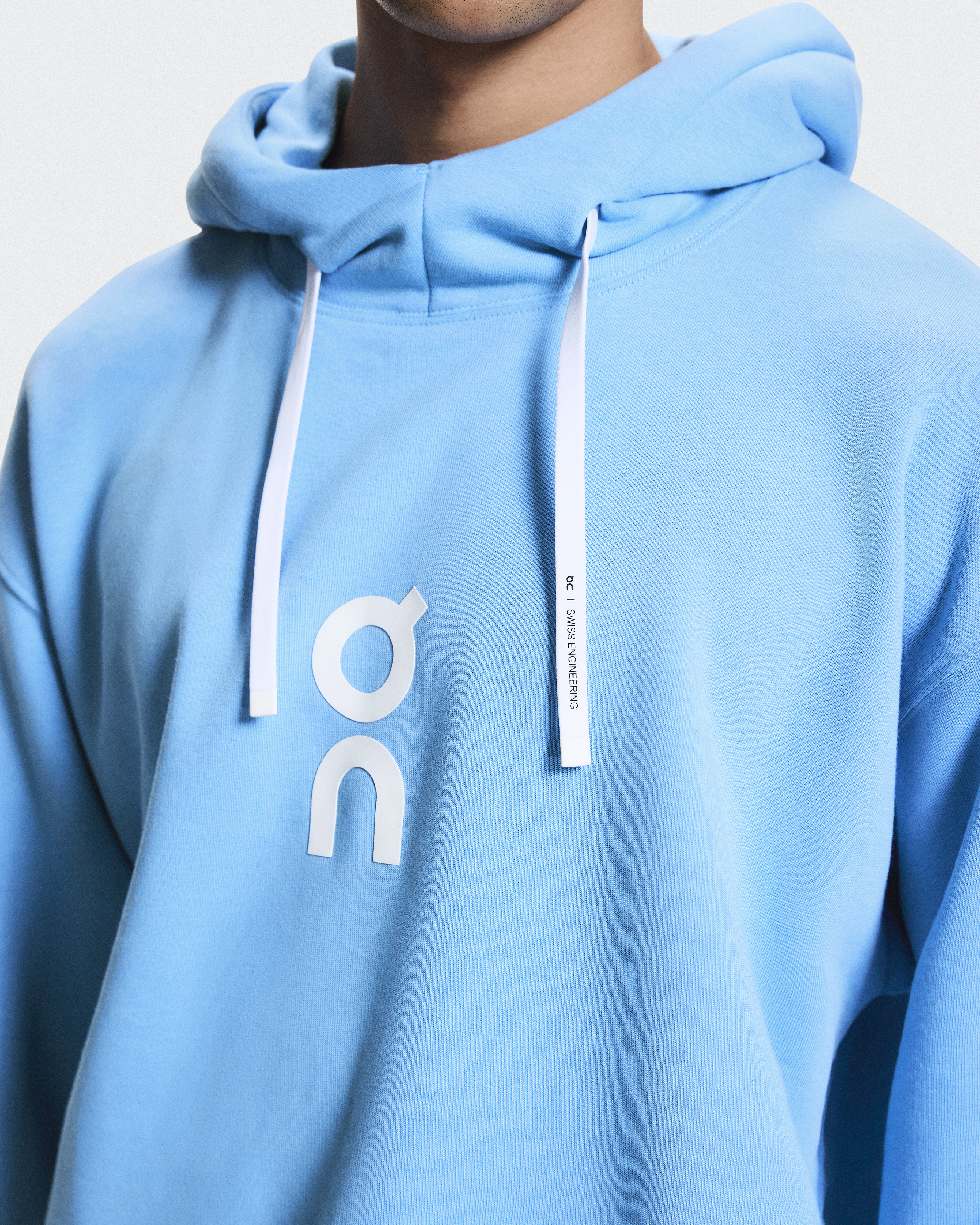 Club Hoodie: Cozy Relaxed-Fit Hoodie for Post-Workout | On United