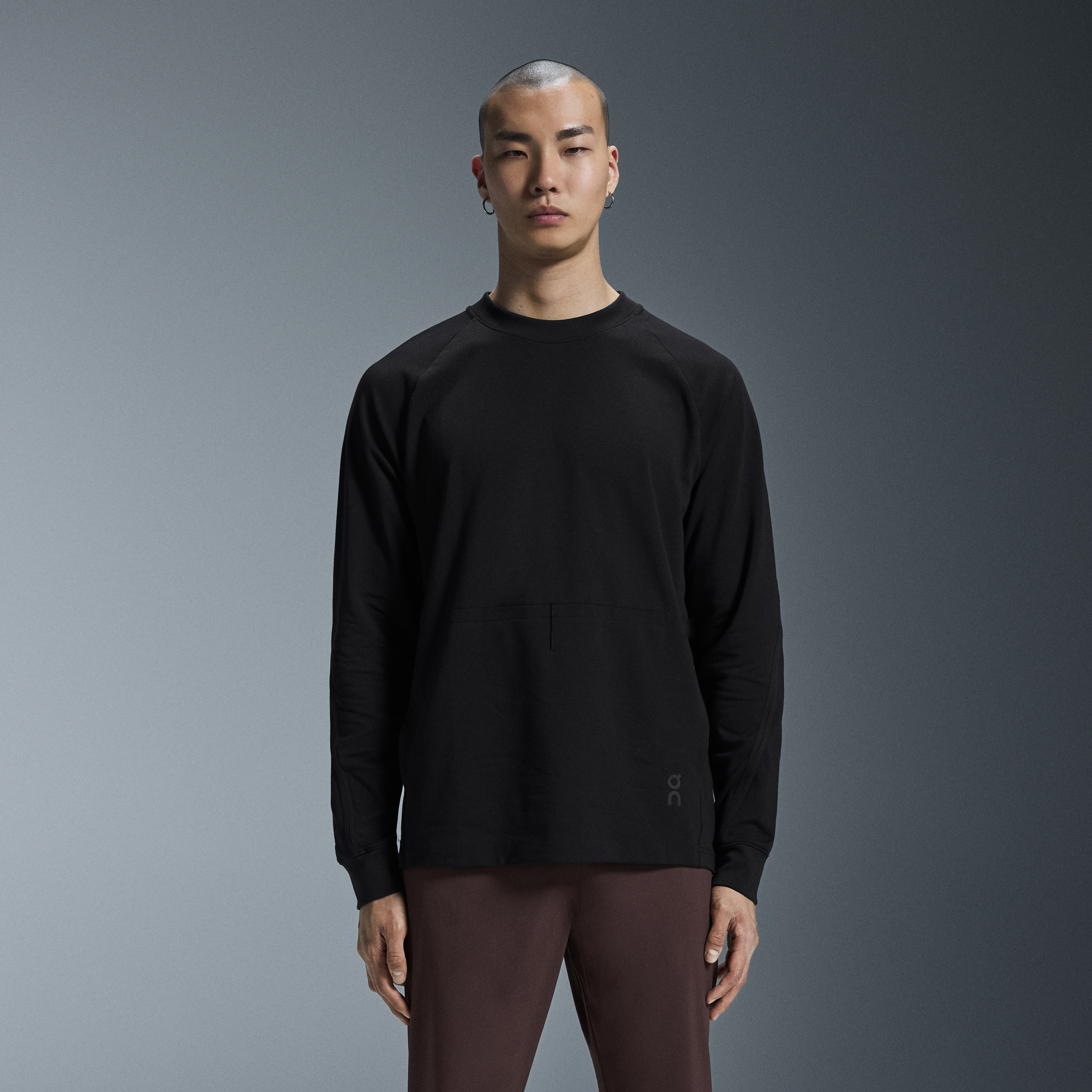 Studio Crew Sweater in Black