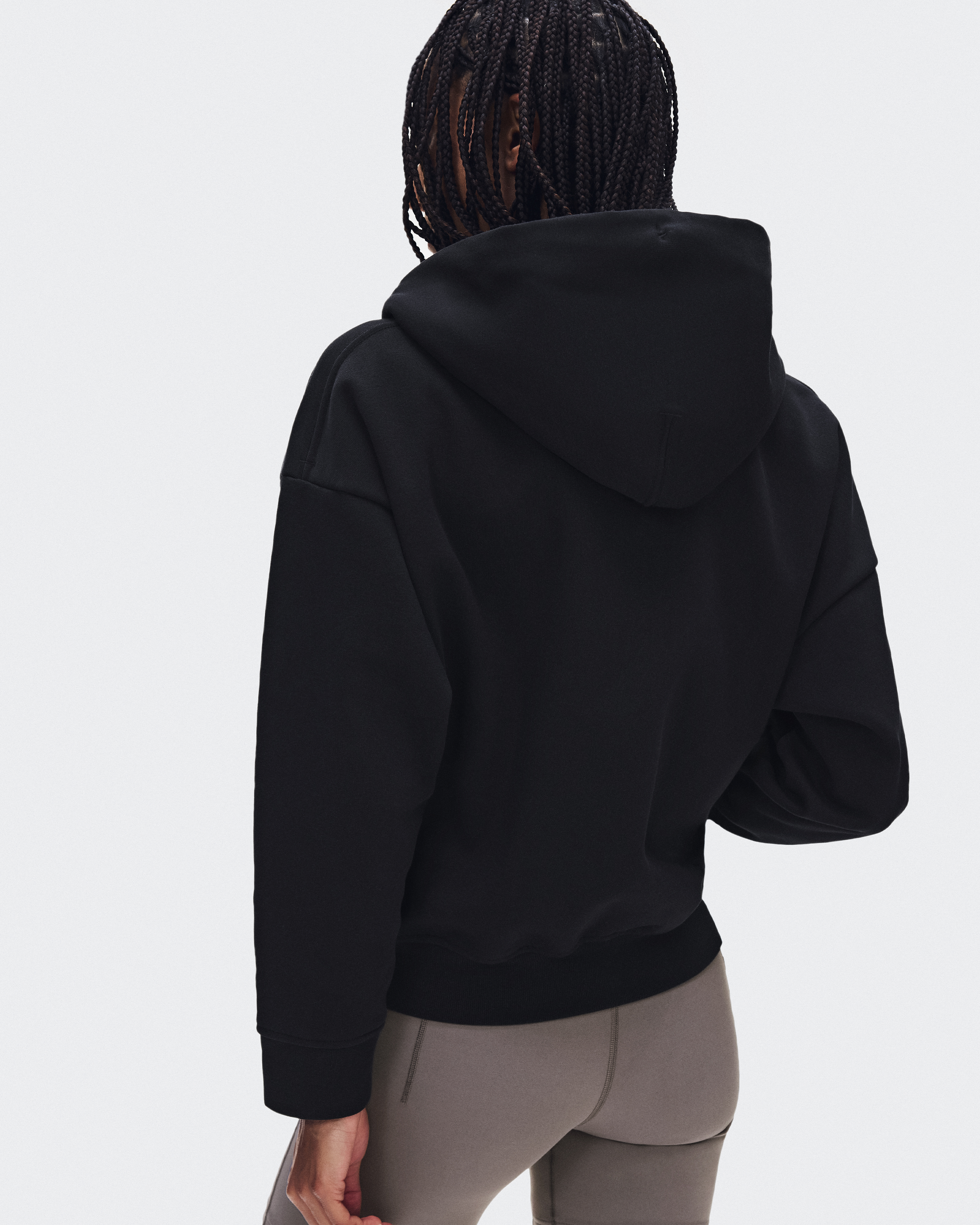 Hoodies & Sweatshirts | On Japan