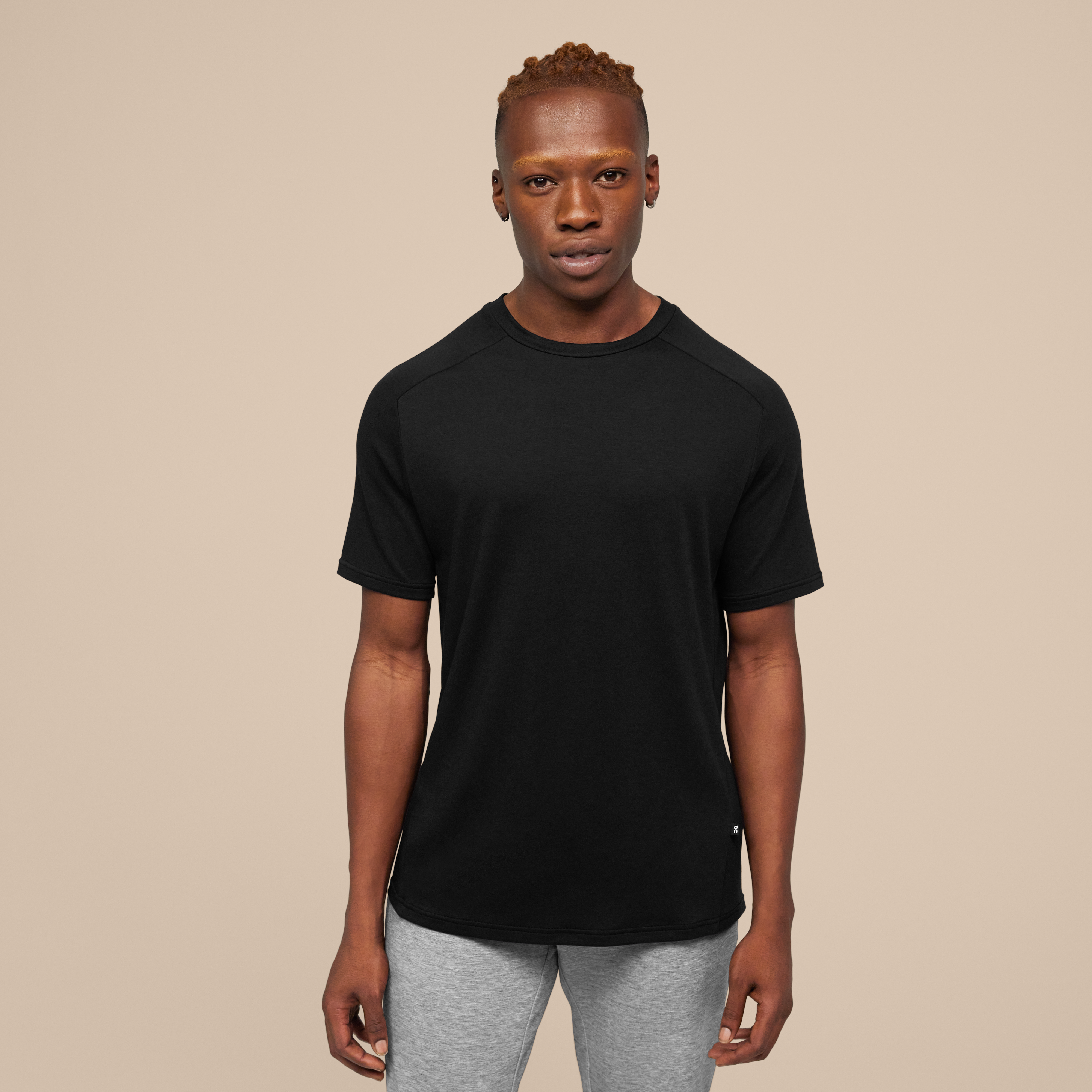 Focus-T Short-Sleeve Shirt in Black