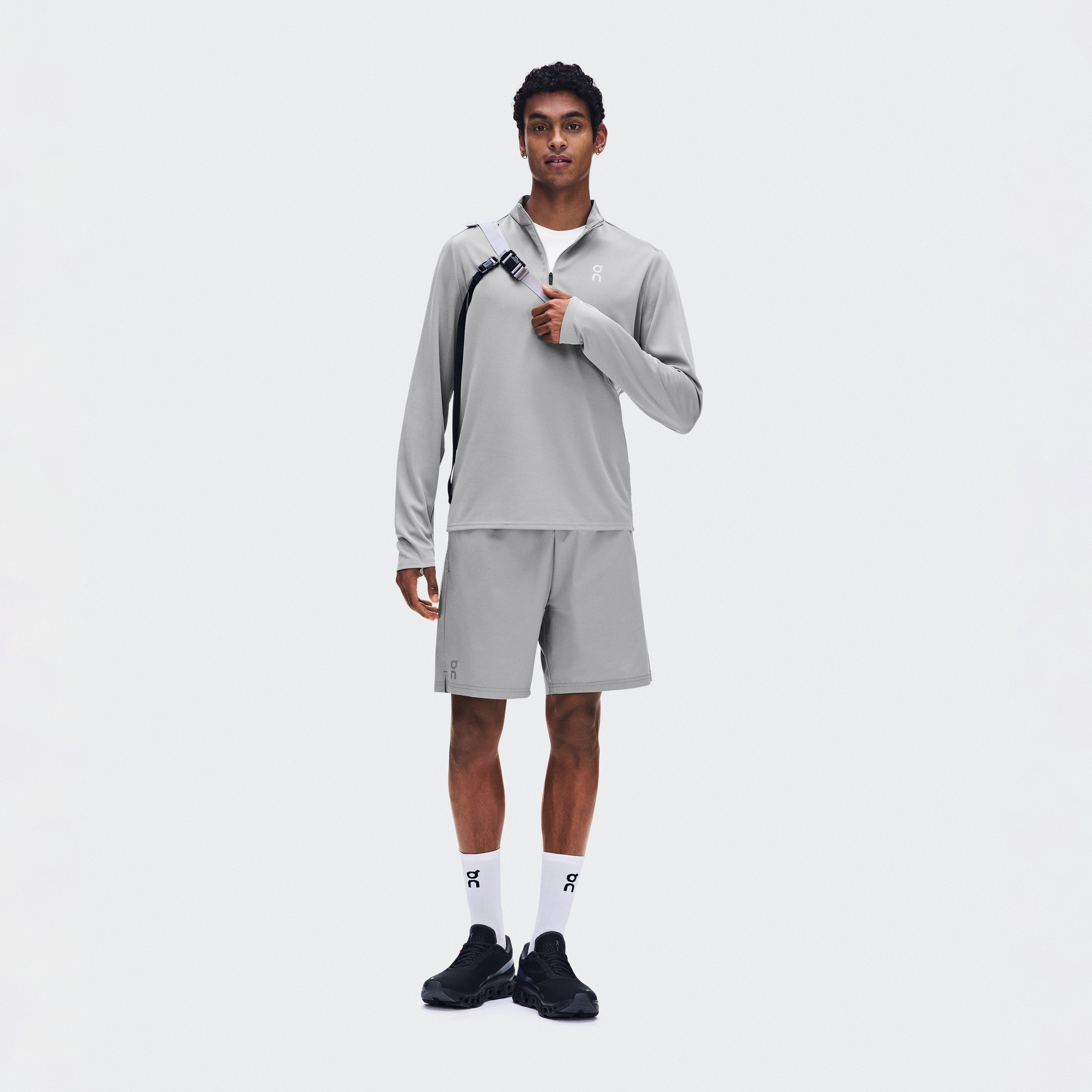 メンズ Performance Volt Shorts | On 日本