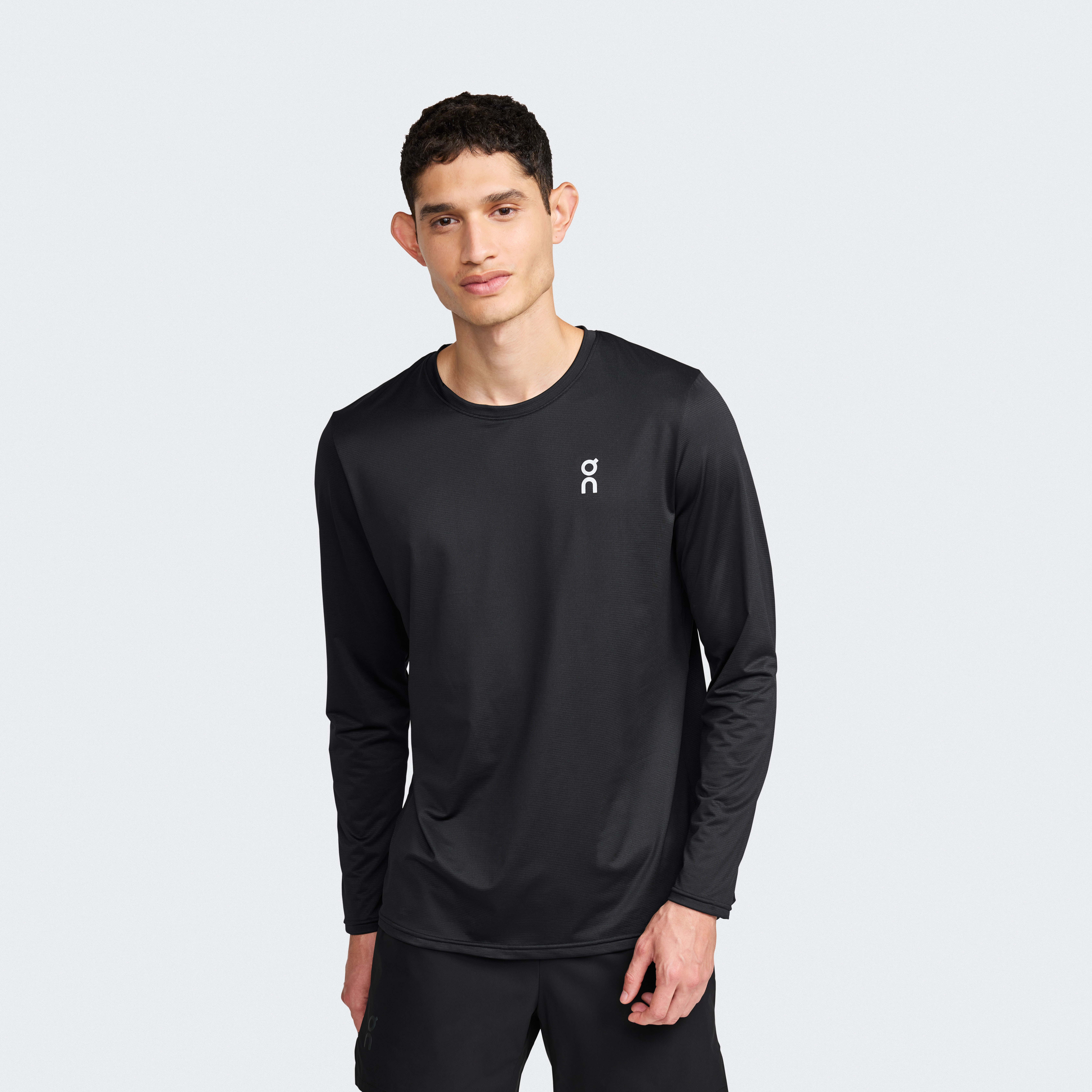 Core Long-T Long-Sleeve Shirt in Black
