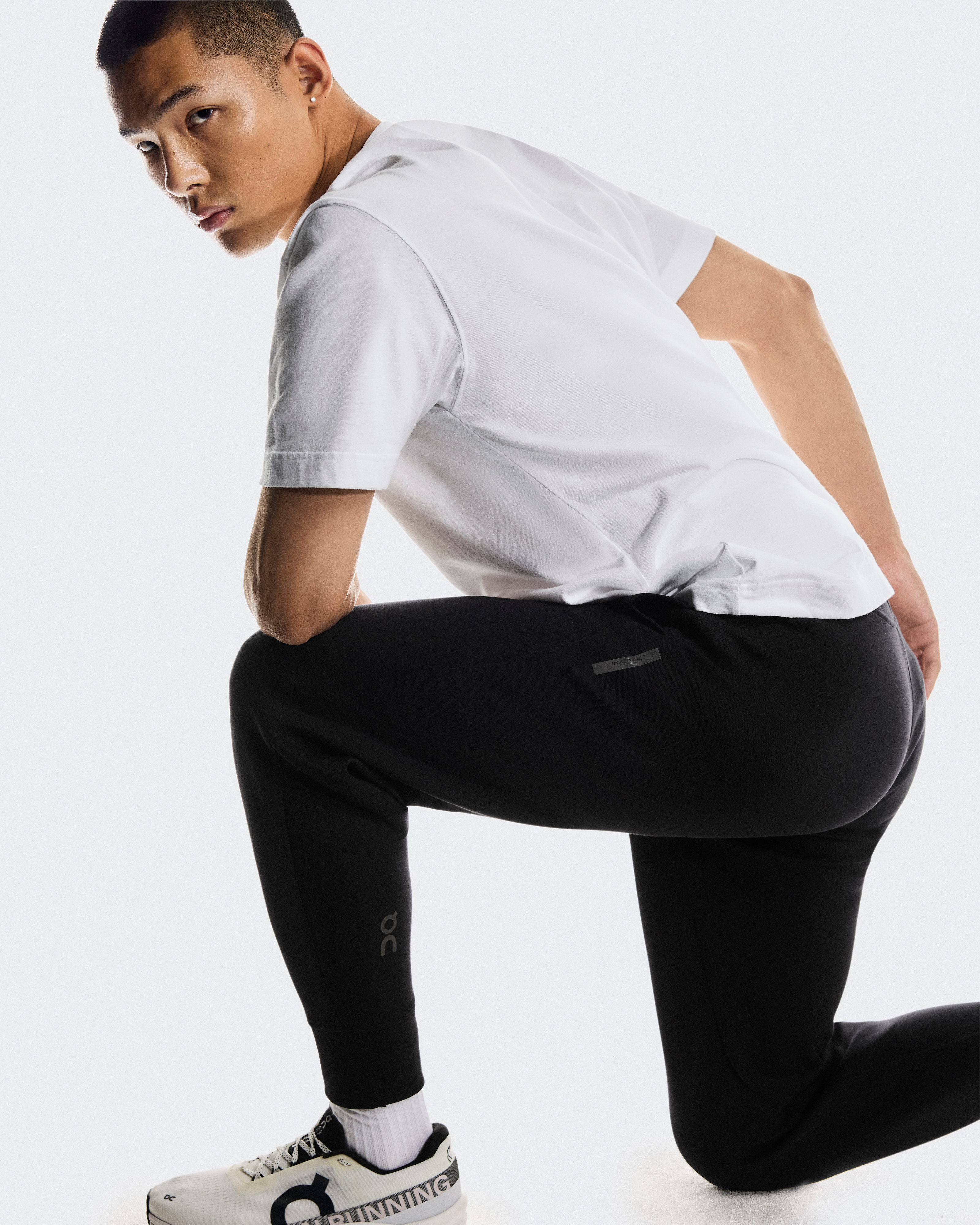 Focus Tech SweatpantsMen / Black / L