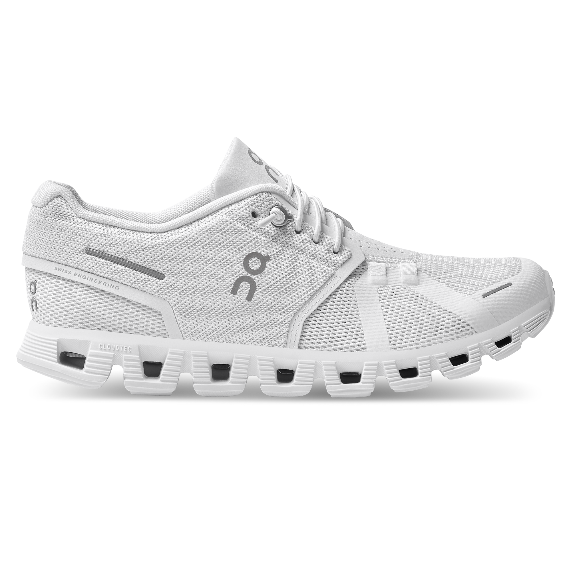 cloud tennis shoes for women