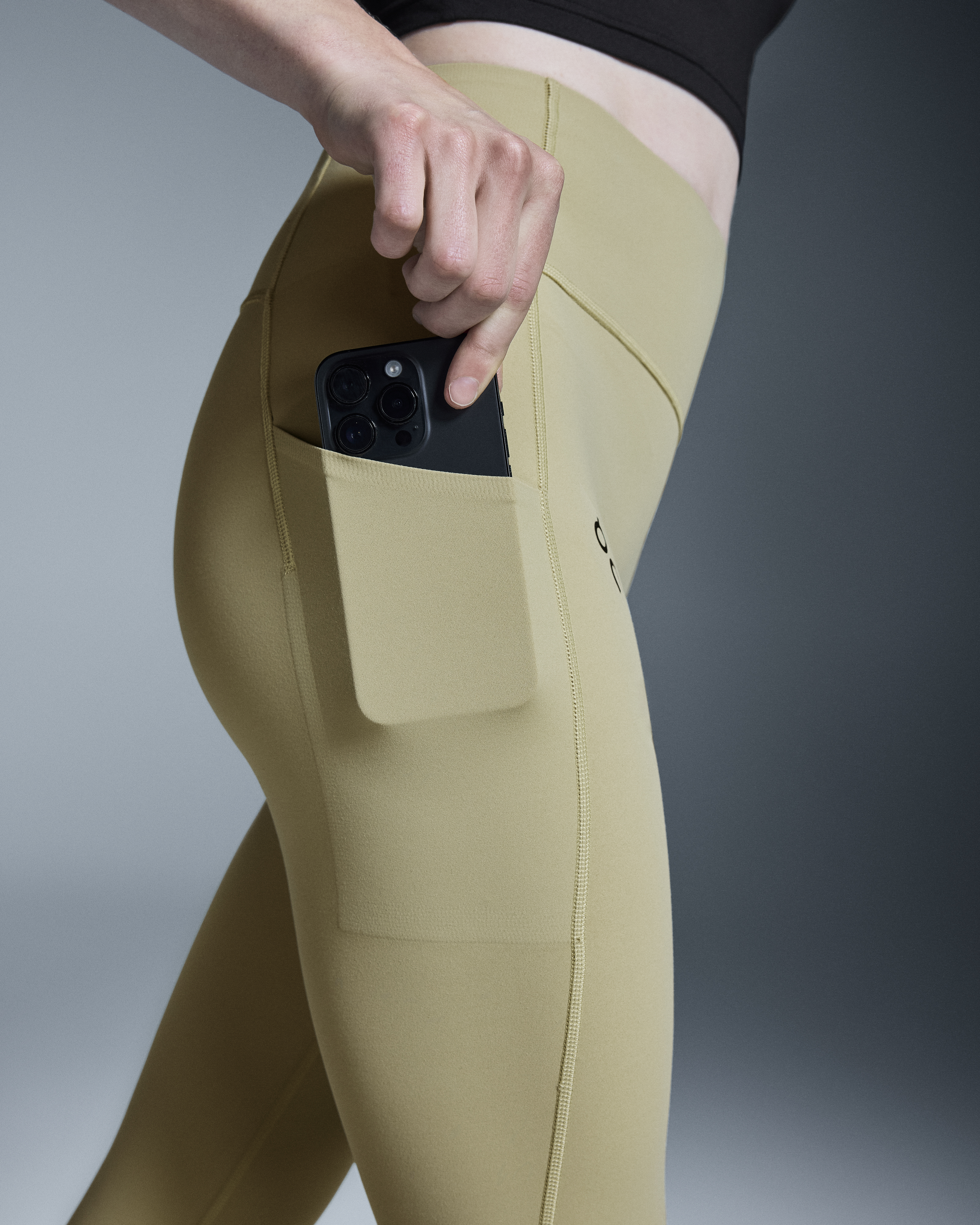 Women's Studio Tights | Beige | On United States