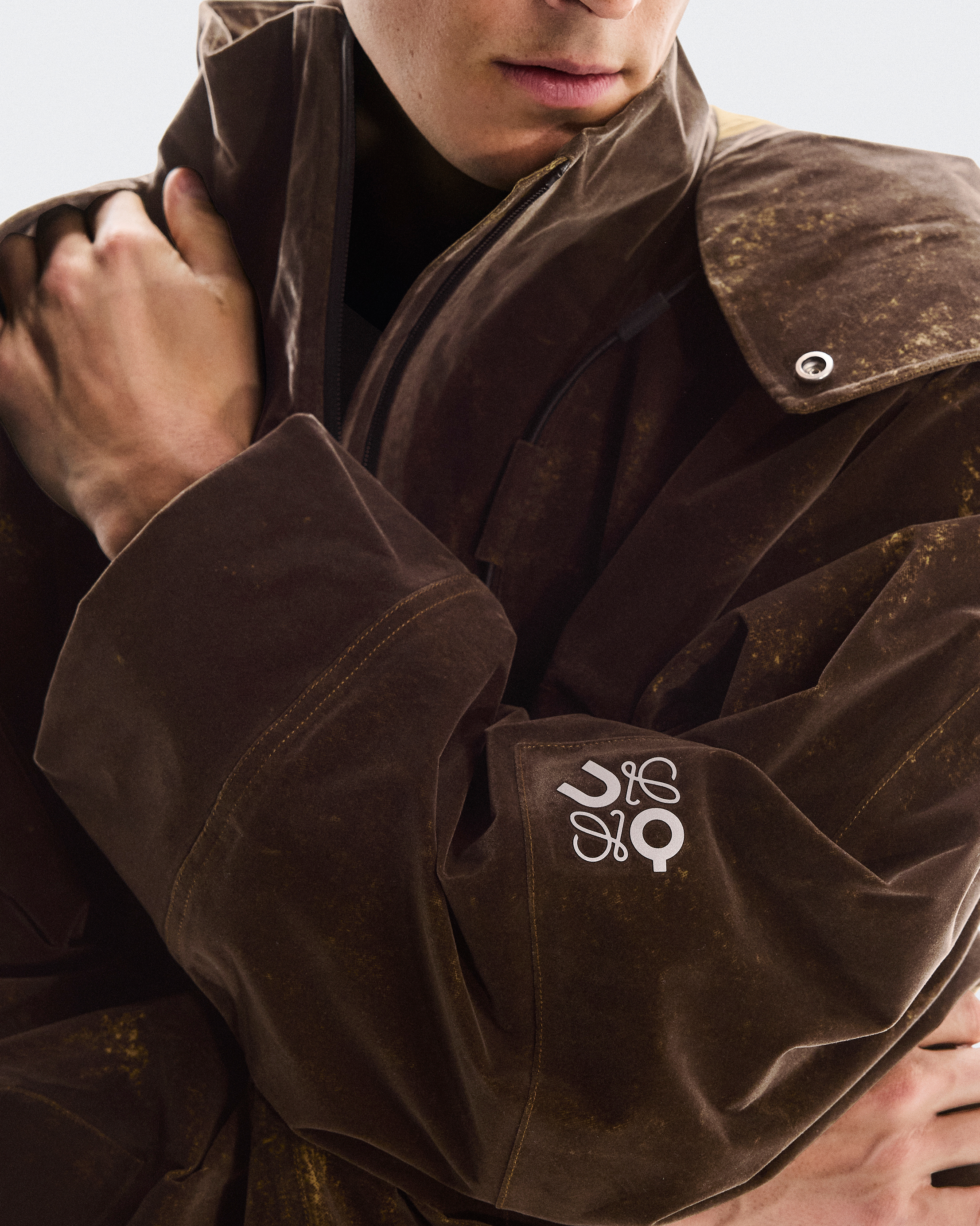 Anorak LOEWE | On 日本