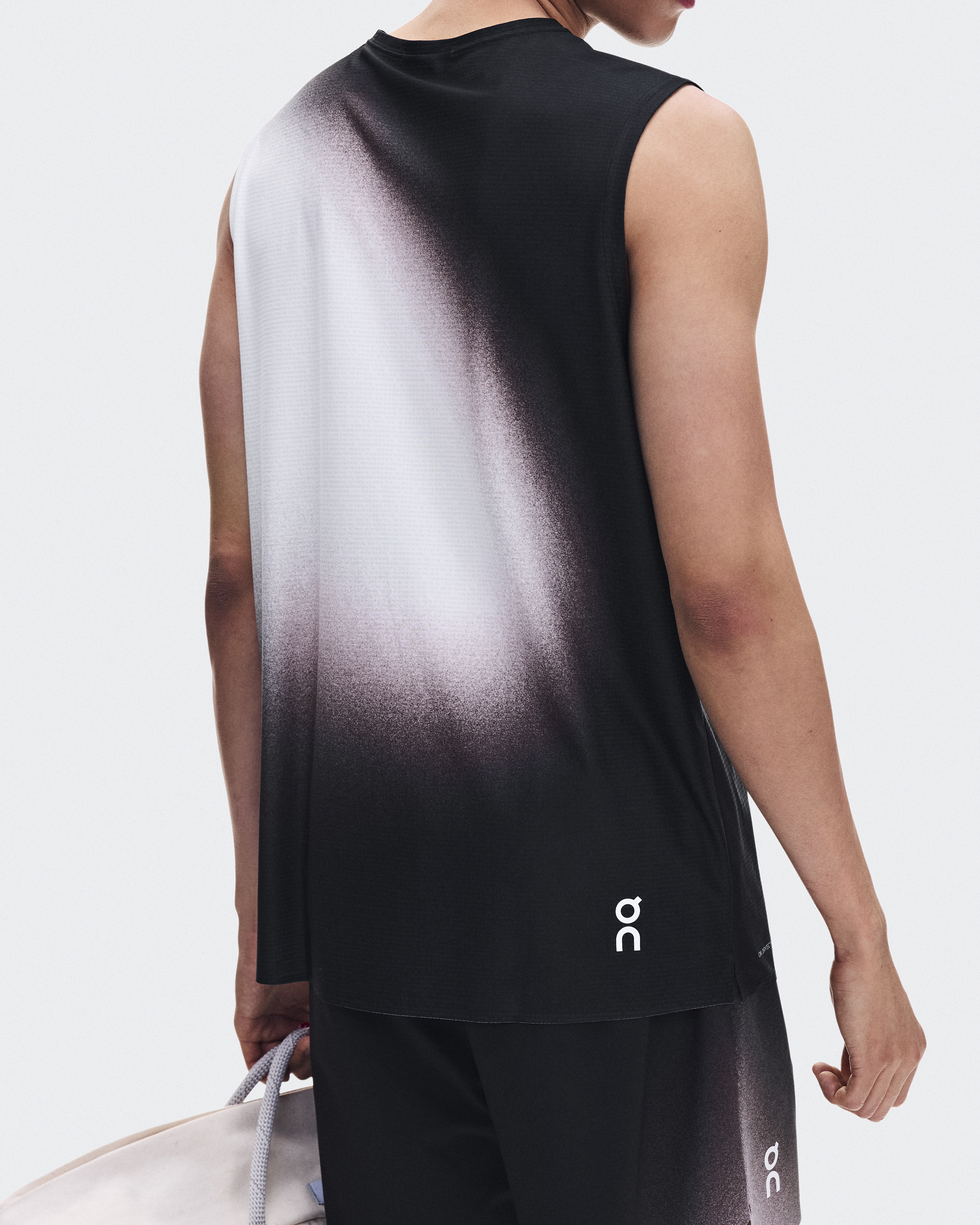 Men's Court Tank Swing | Black & Brown | On United States