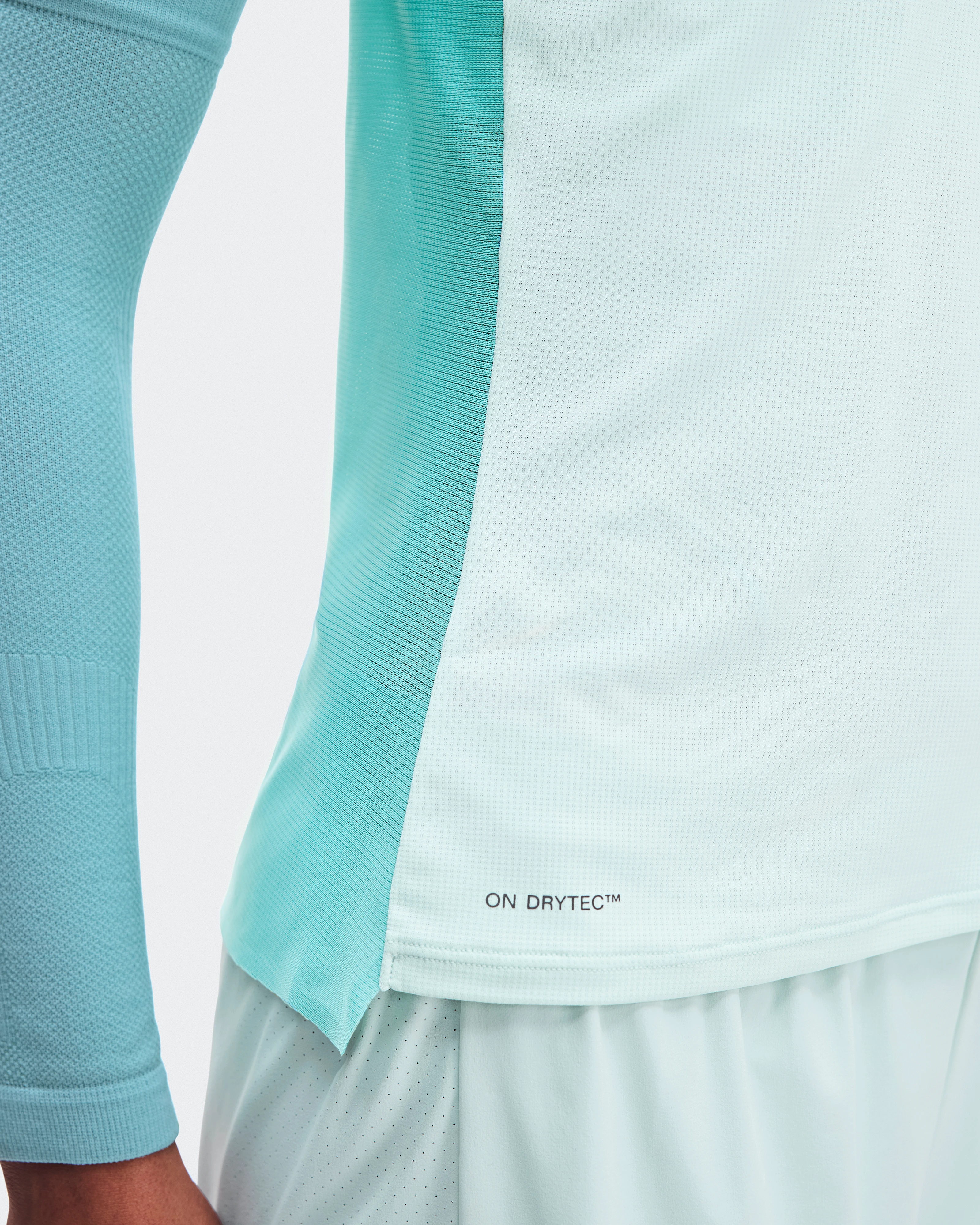 On Performance Tank Flurry & Aquamarine Women Tops and t-shirts