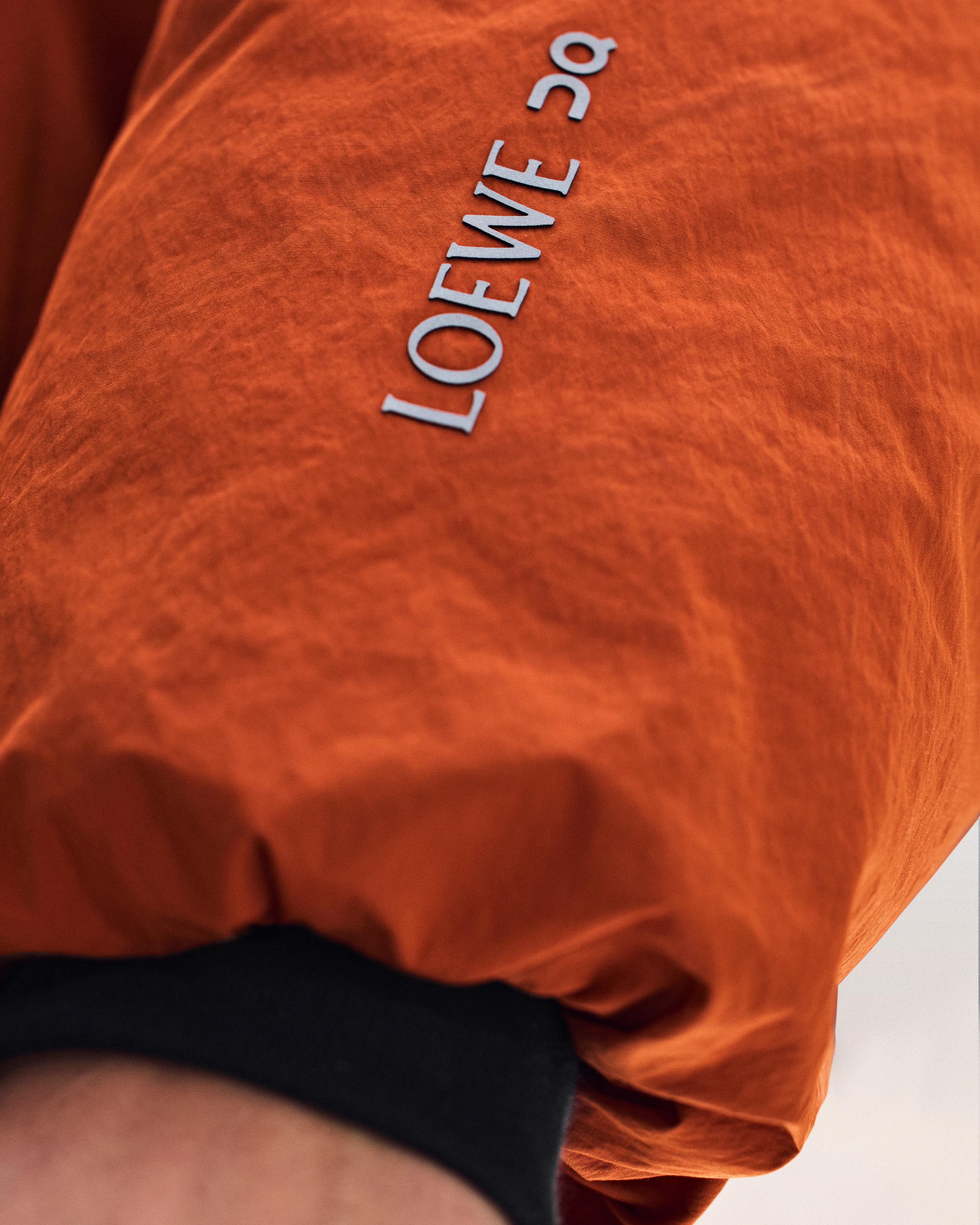 On Cropped Puffer Jacket LOEWE Dark Orange Women