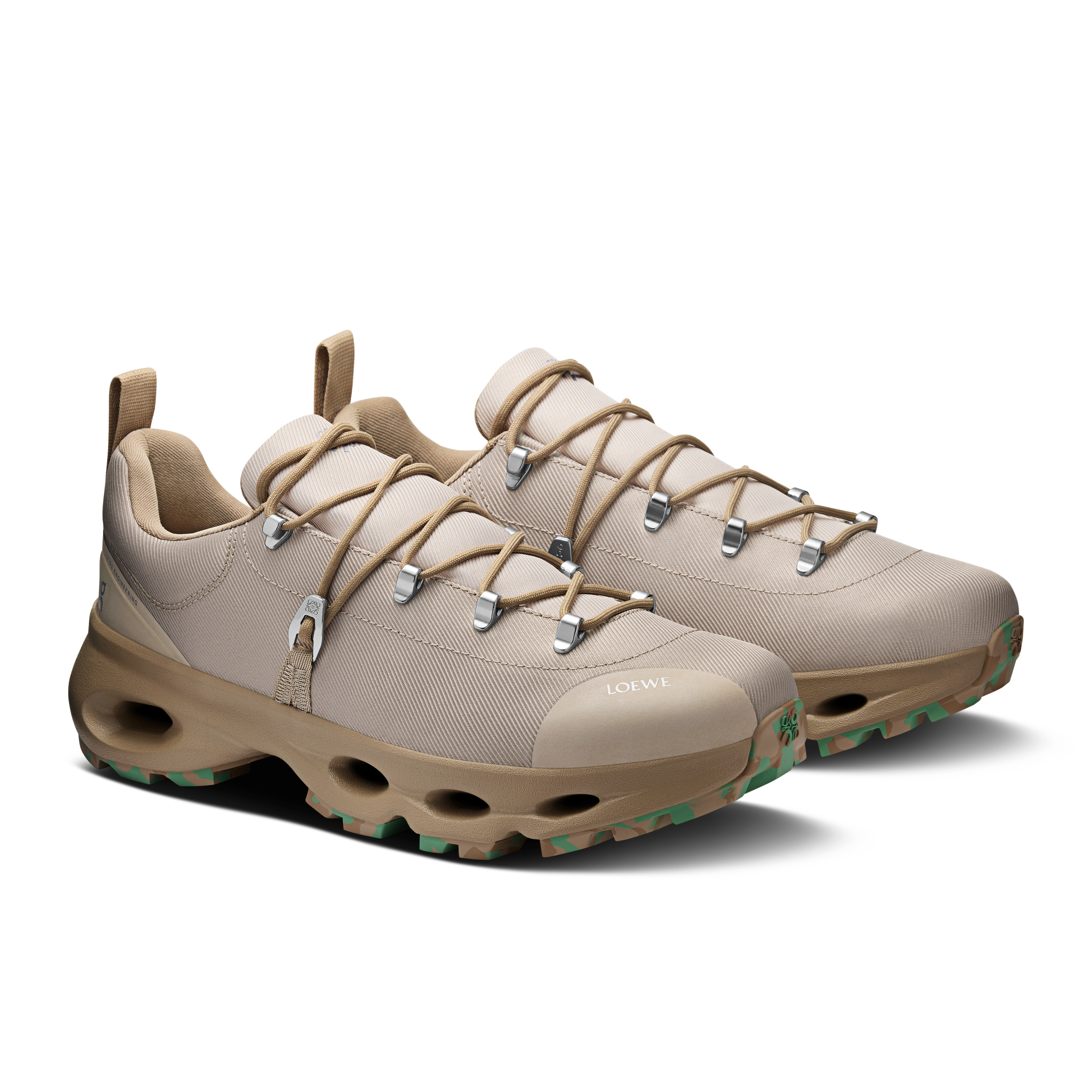 On Cloudsolo Hiker LOEWE Sand Men Hiking Shoes