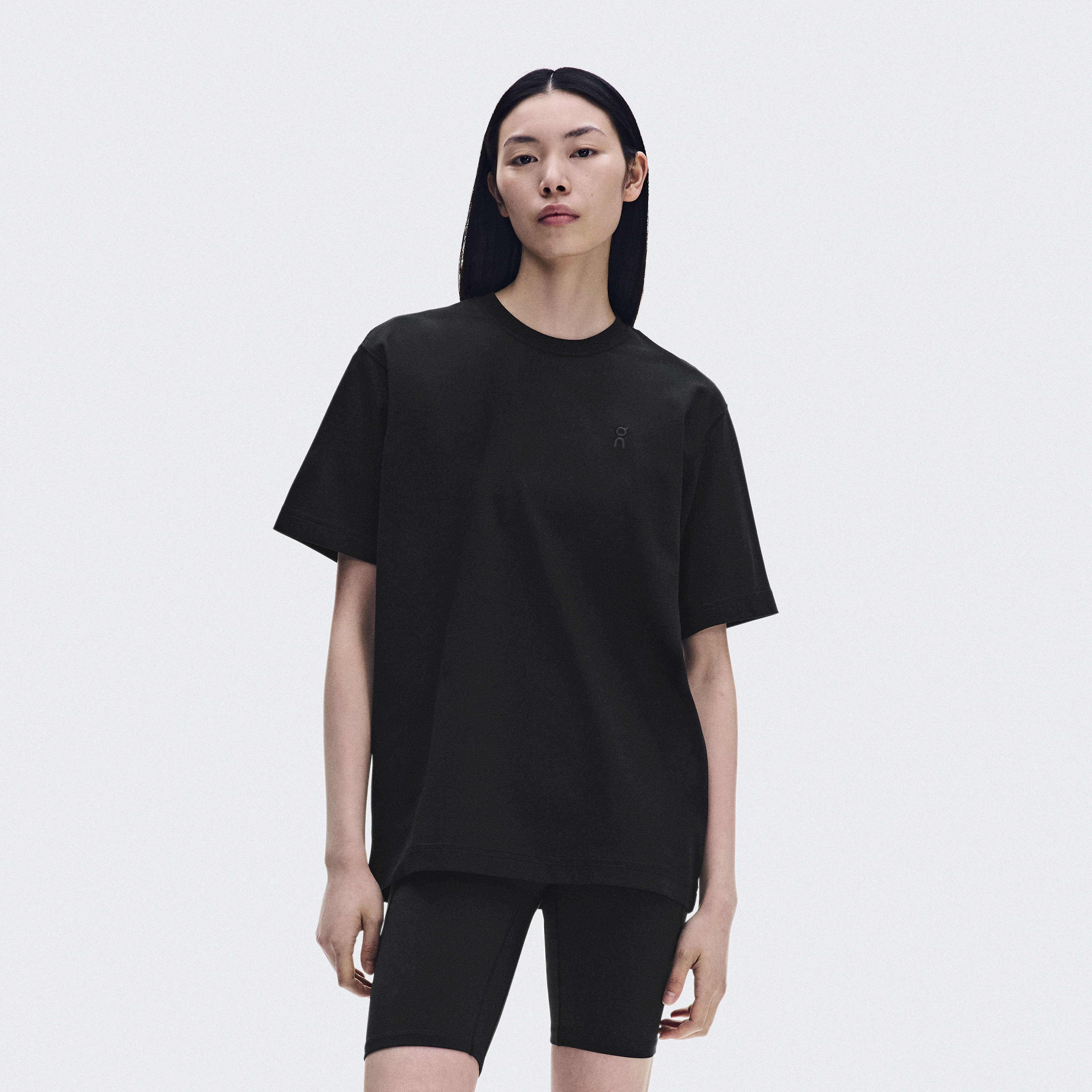 Club Collective-T Runner Short-Sleeve Shirt in Black