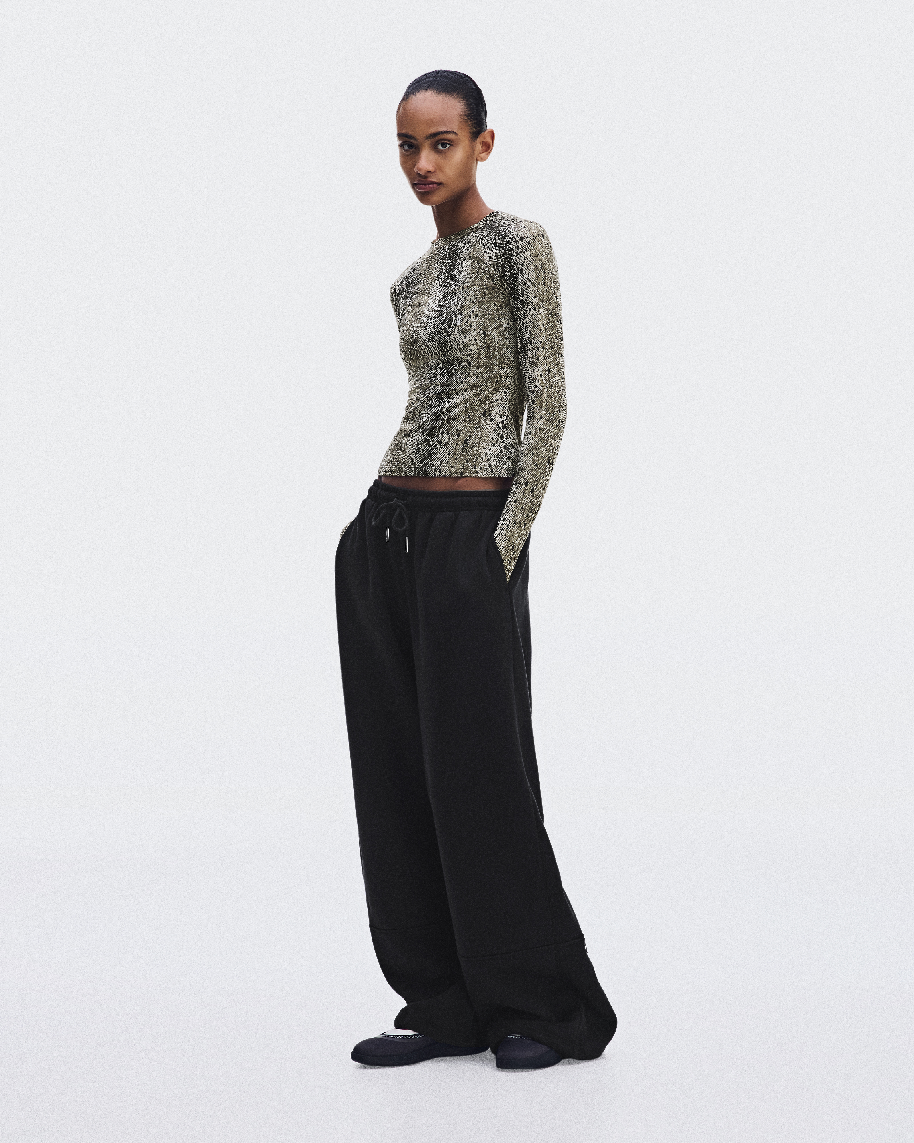 Oversized Sweatpants in Black