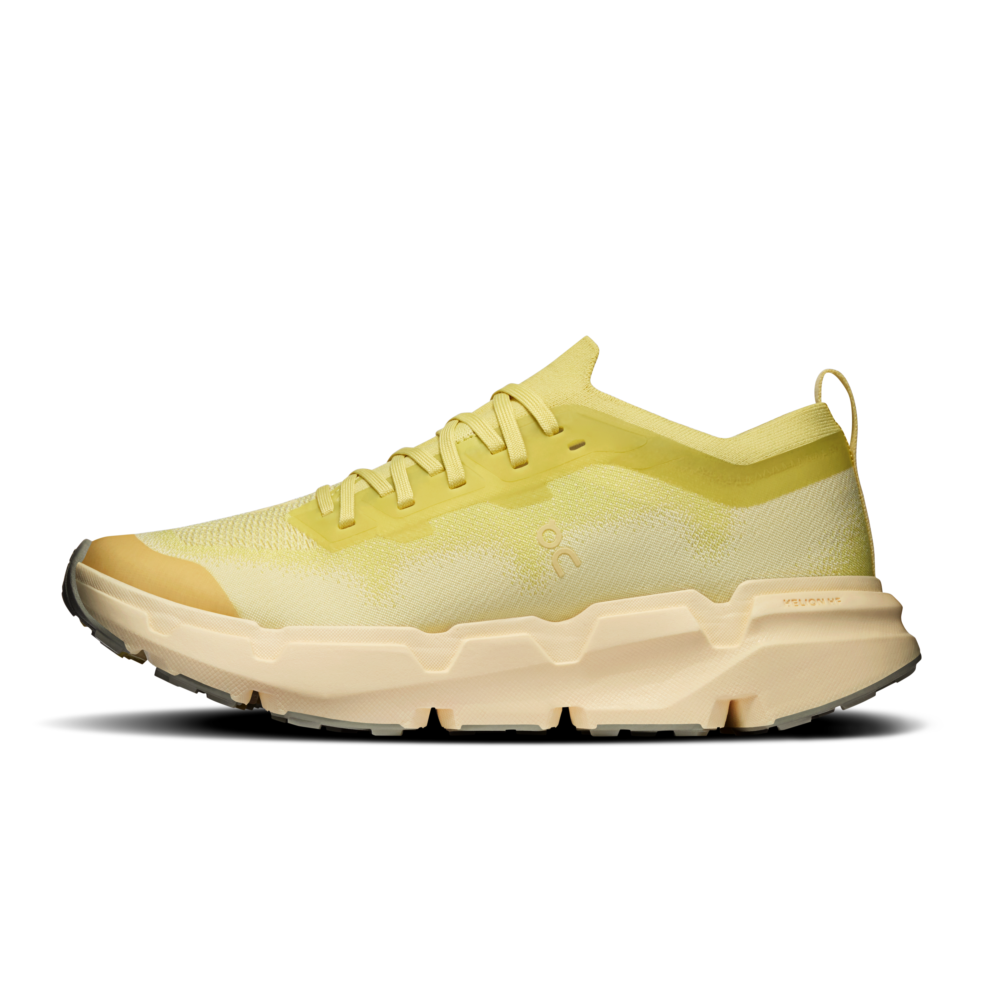 On Cloudsoma Acacia & Lychee Feminino Corrida de trilha Tênis